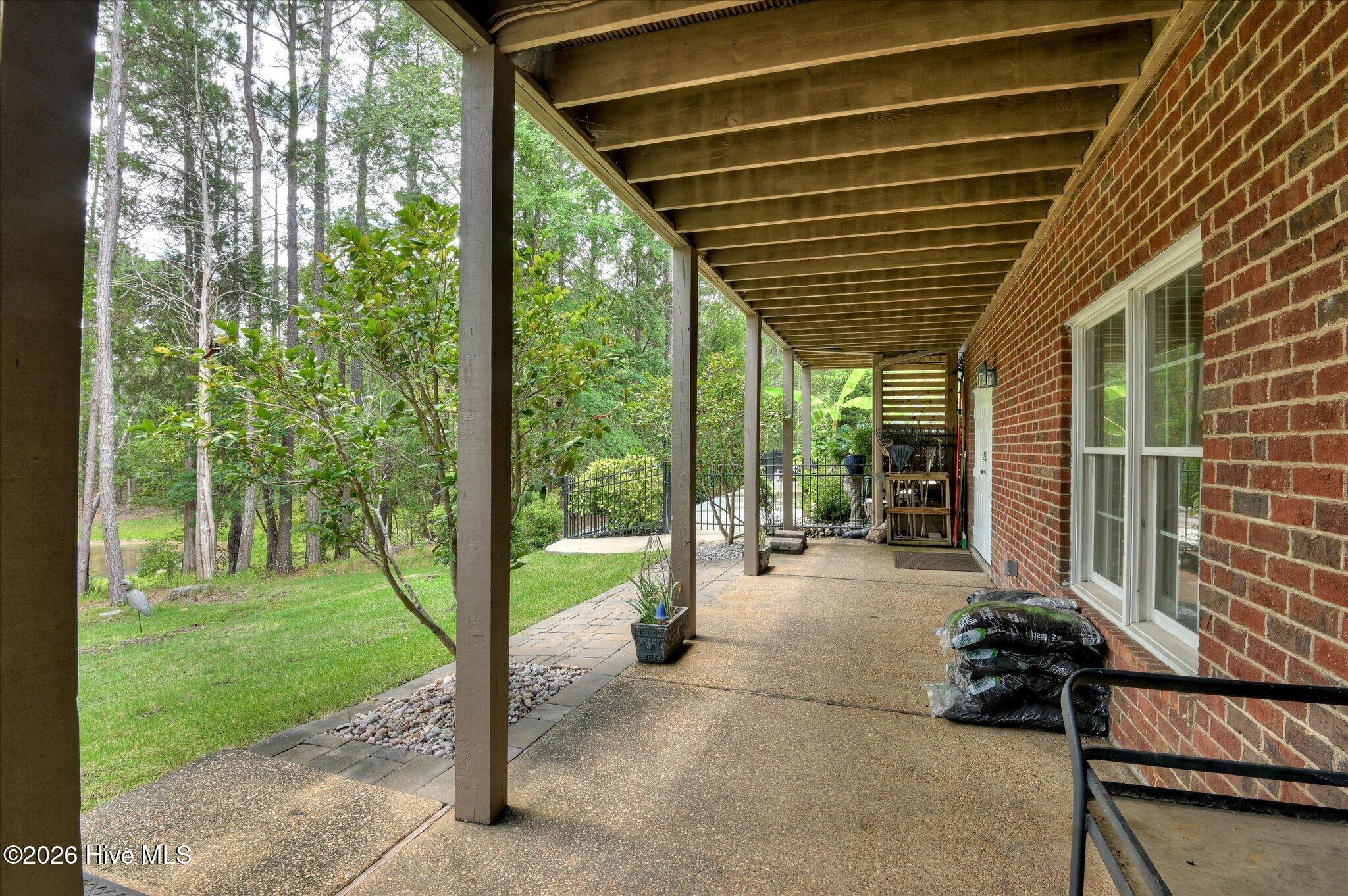 335 Crown Point Property Photo 82