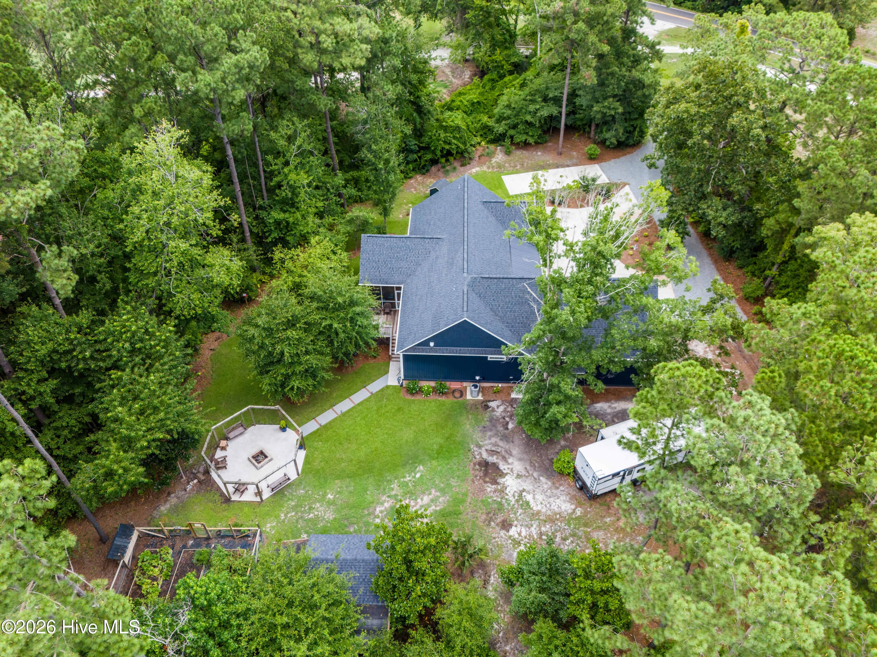 218 Long Leaf Drive Property Photo 4