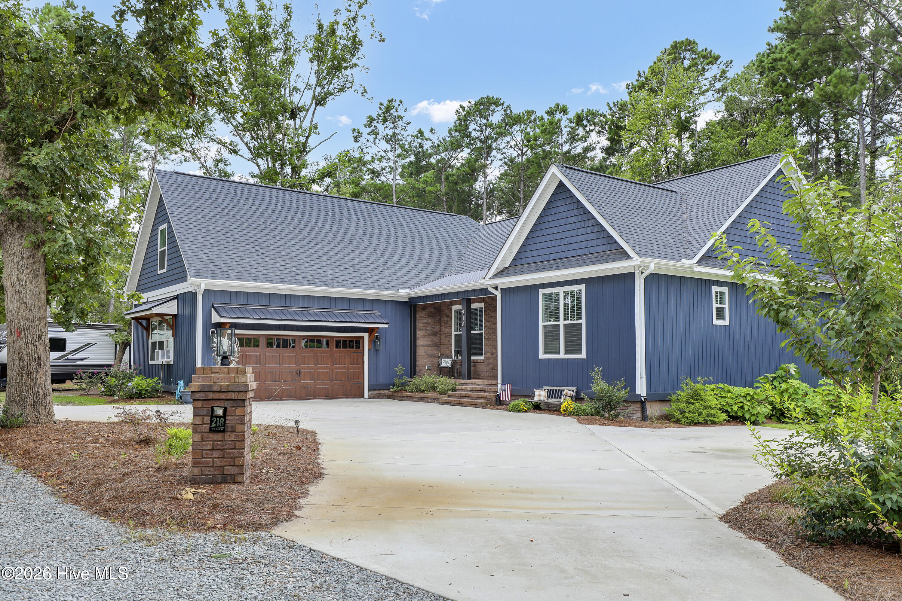 218 Long Leaf Drive Property Photo 5