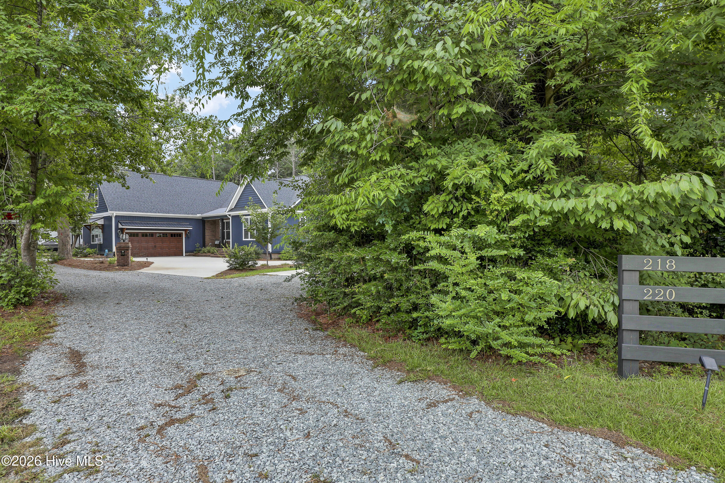218 Long Leaf Drive Property Photo 6