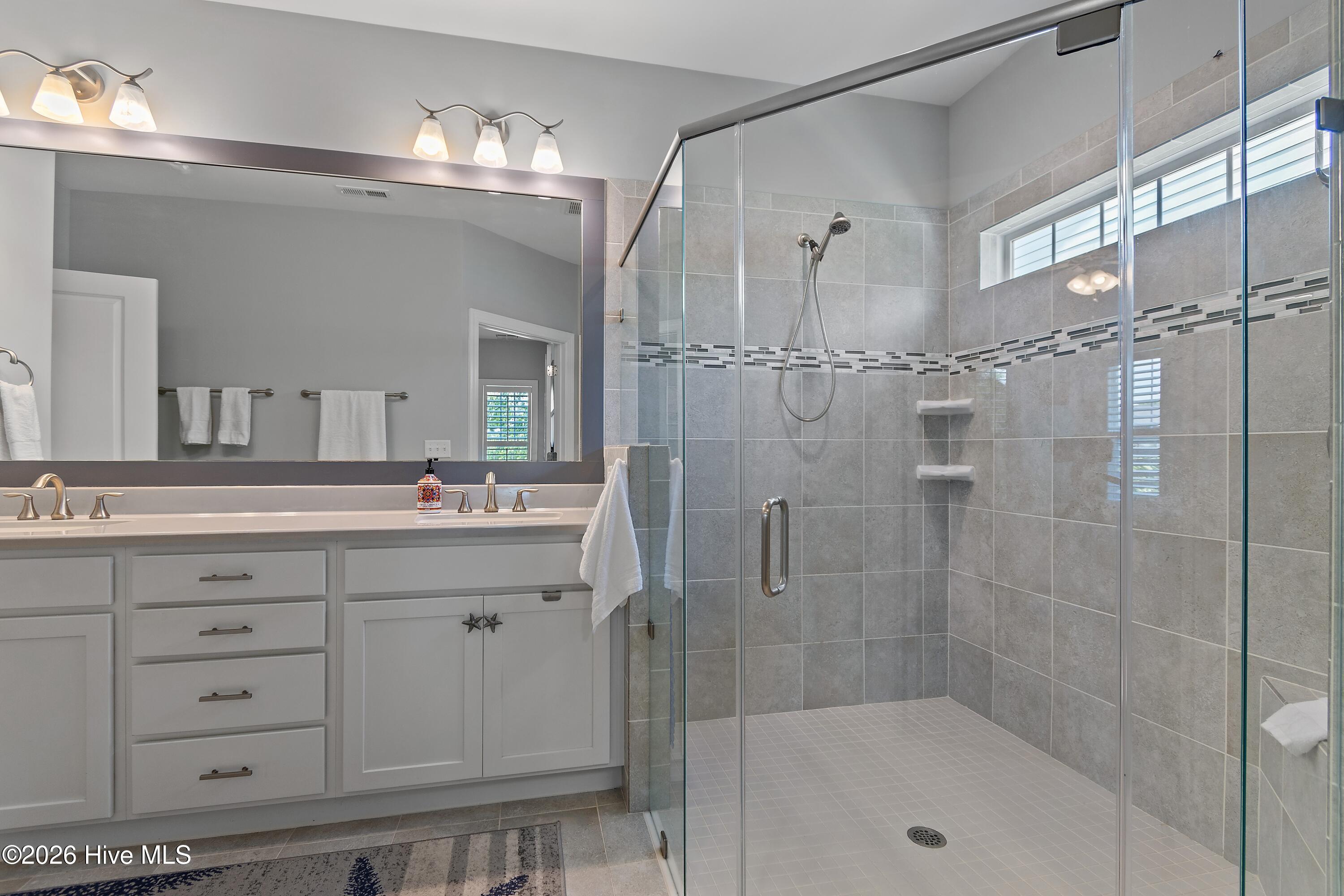 4269 Dunwoody Circle Property Photo 24
