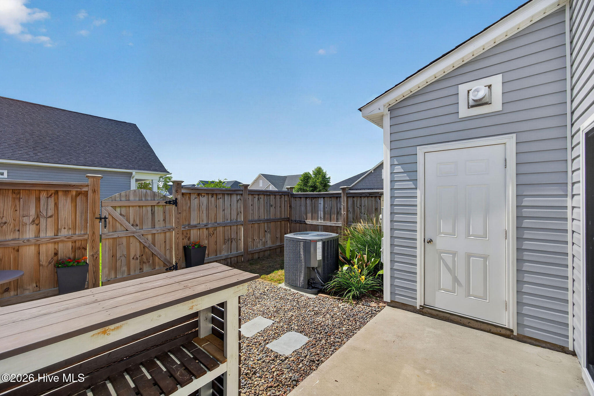8234 Paramount Point Property Photo 26