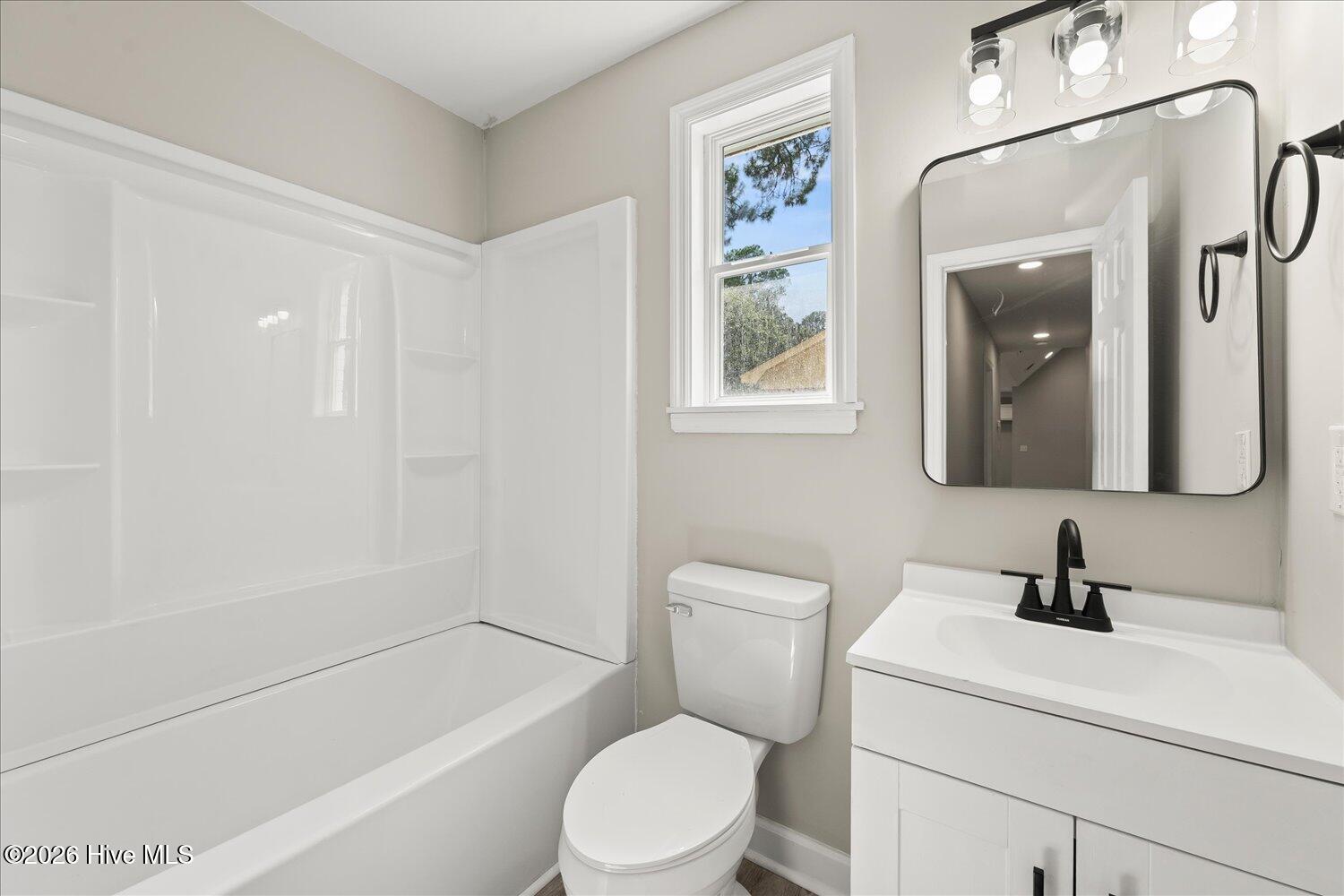 1894 Neptune Drive Property Photo 19