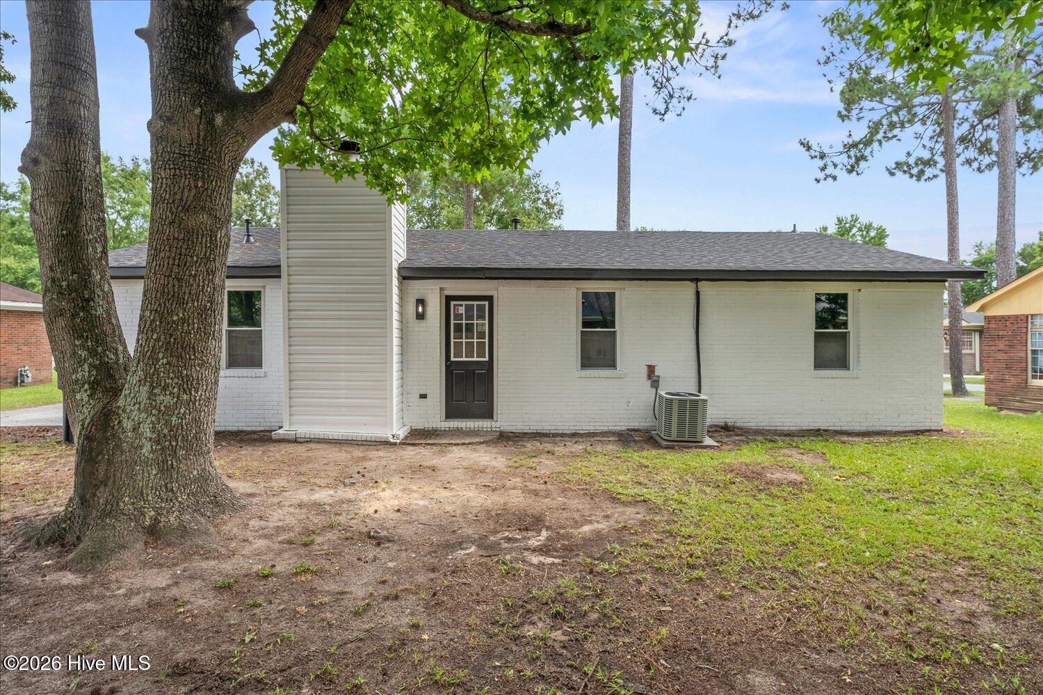1894 Neptune Drive Property Photo 21