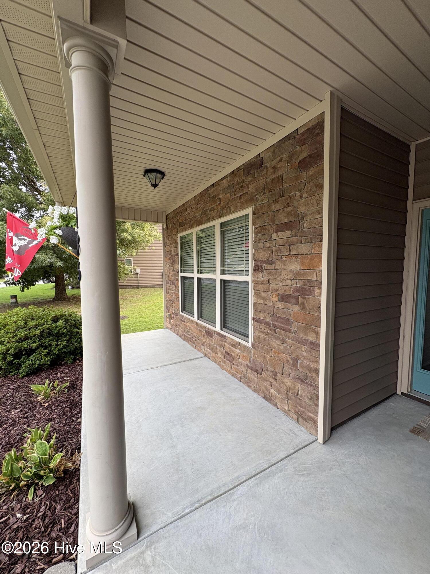 135 Dean Drive Property Photo 6