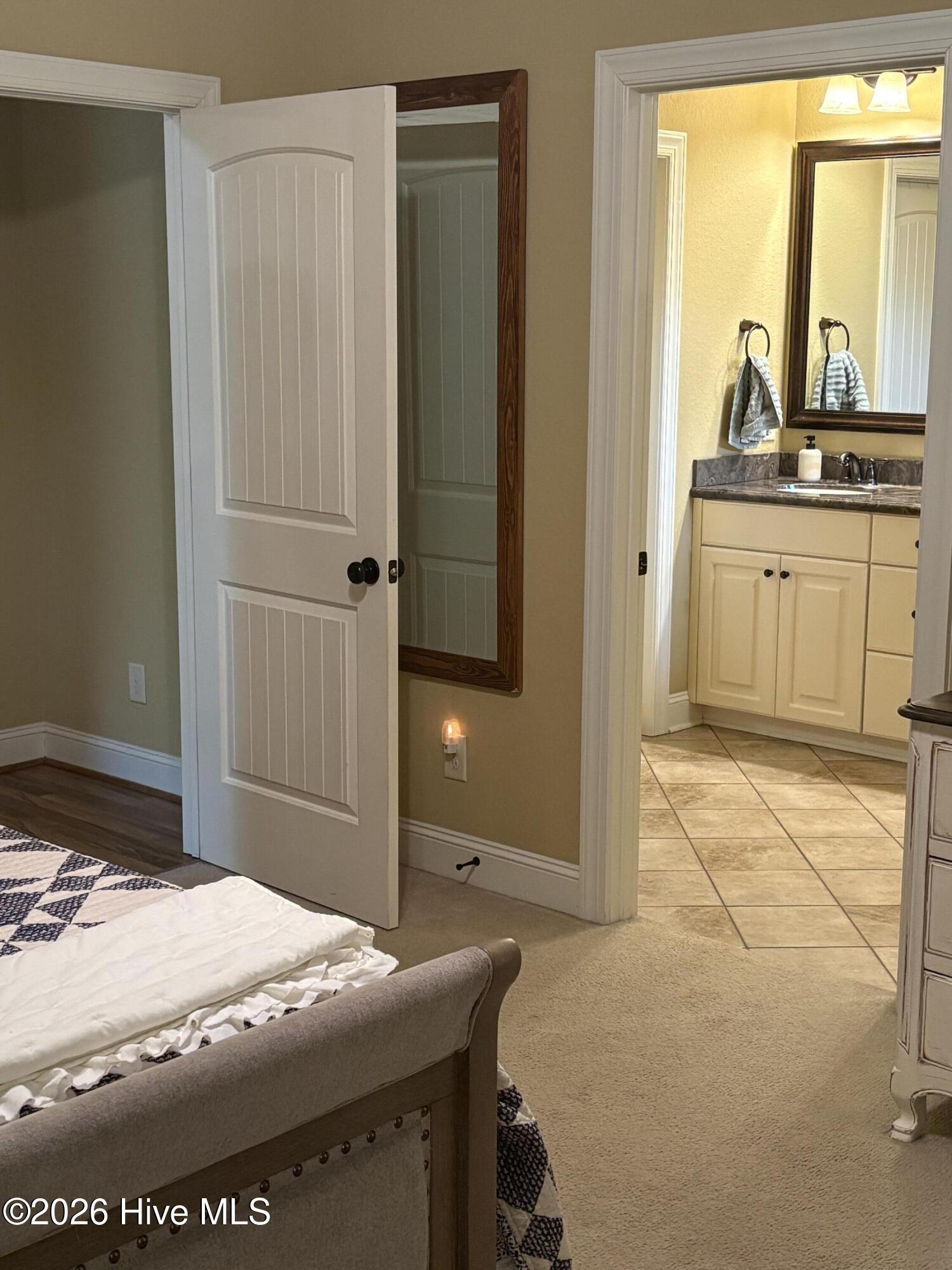 135 Dean Drive Property Photo 25