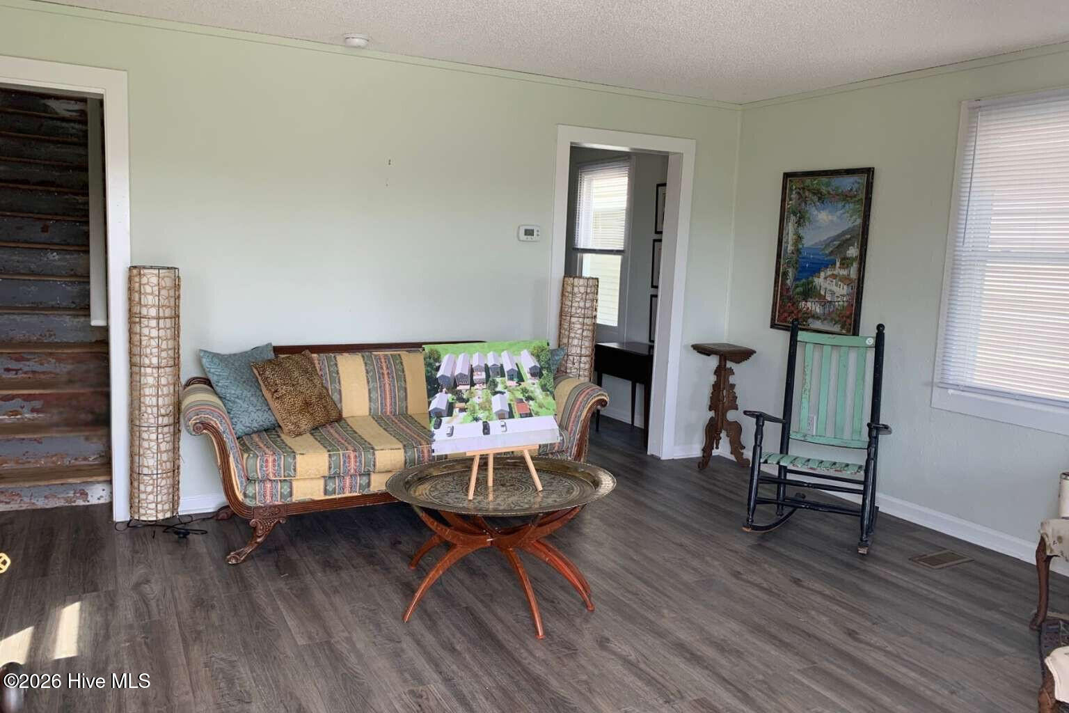 855 Pasteur Street Property Photo 4