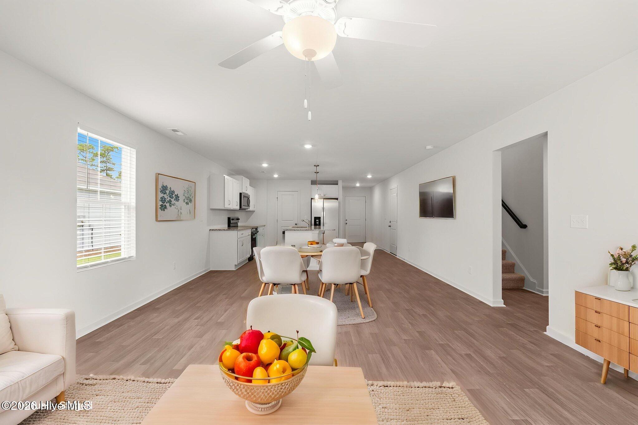 4689 Swimming Lane Property Photo 6