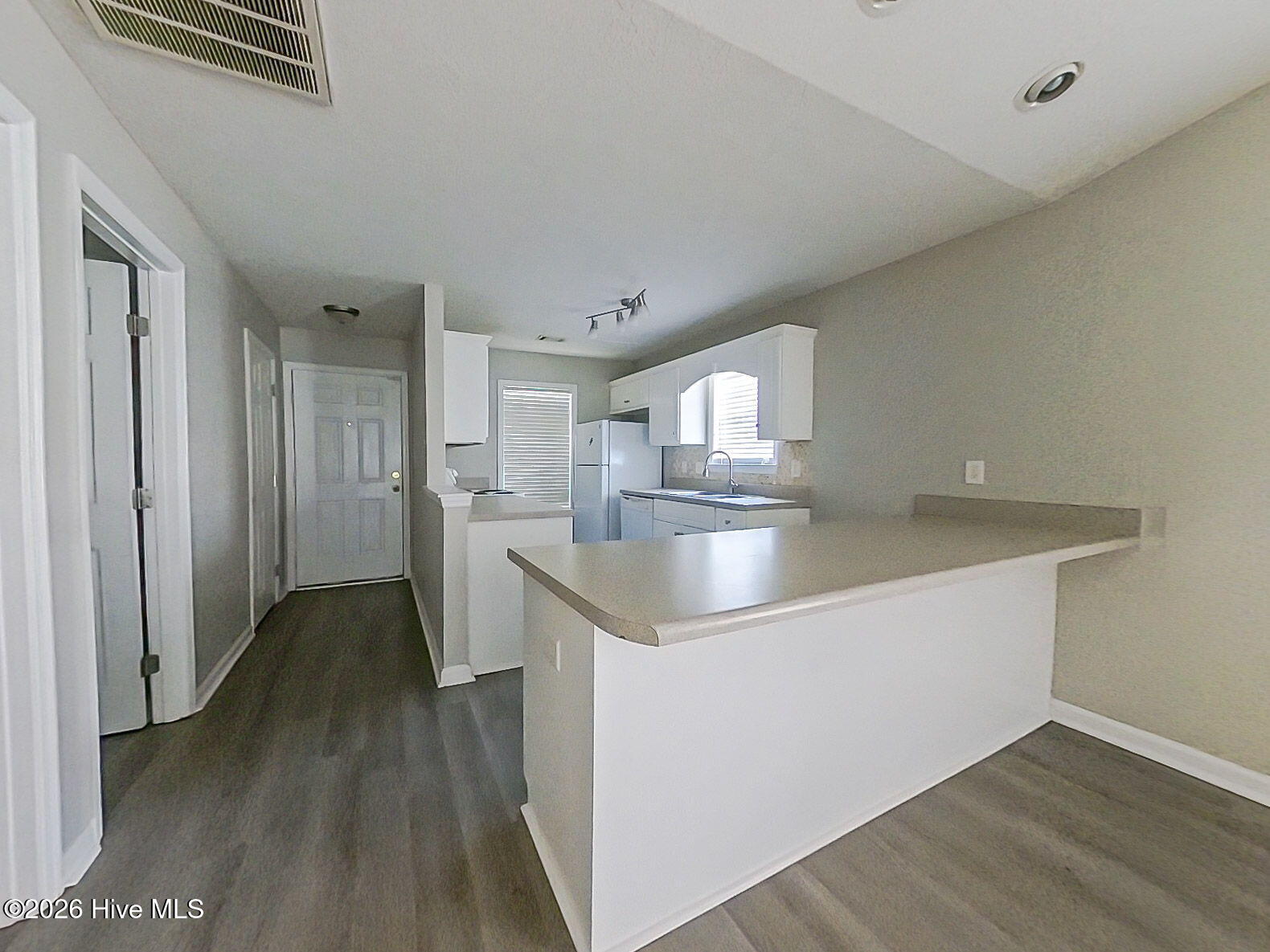 1237 Long Point Drive Property Photo 2