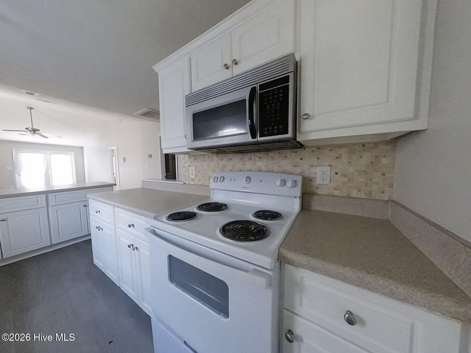 1237 Long Point Drive Property Photo 4