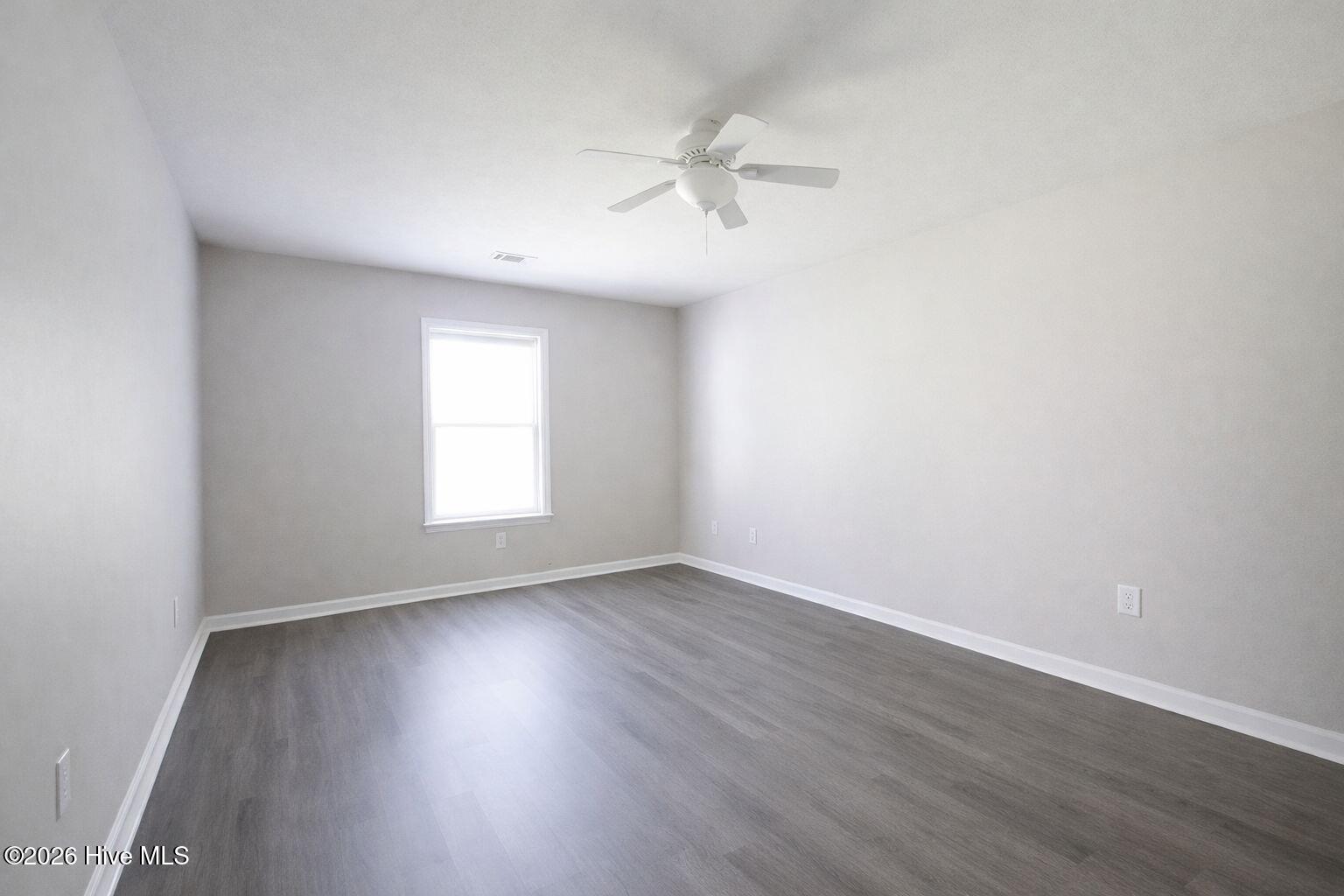 1237 Long Point Drive Property Photo 8
