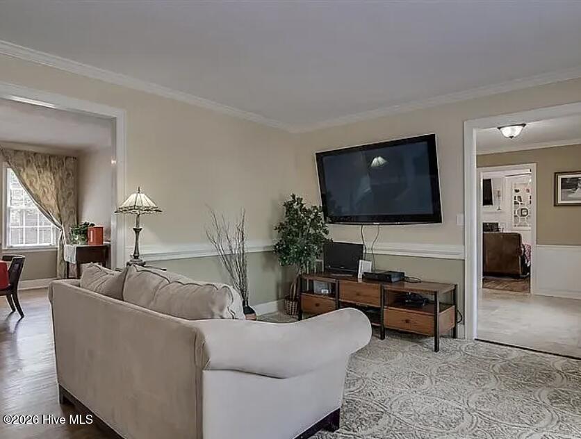 717 Ravenel Road Property Photo 6