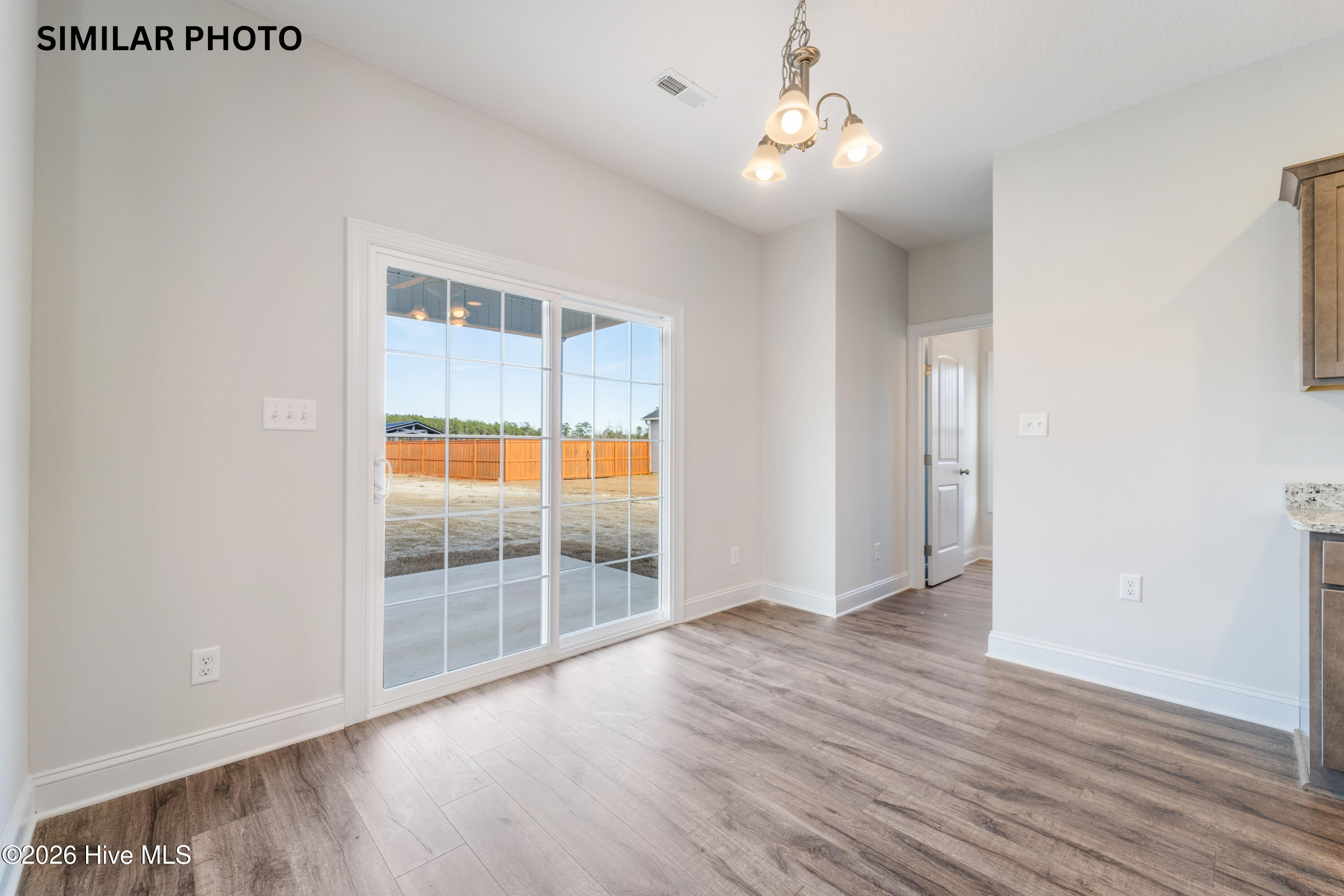 1862 Olde Towne Pointe Boulevard Property Photo 11