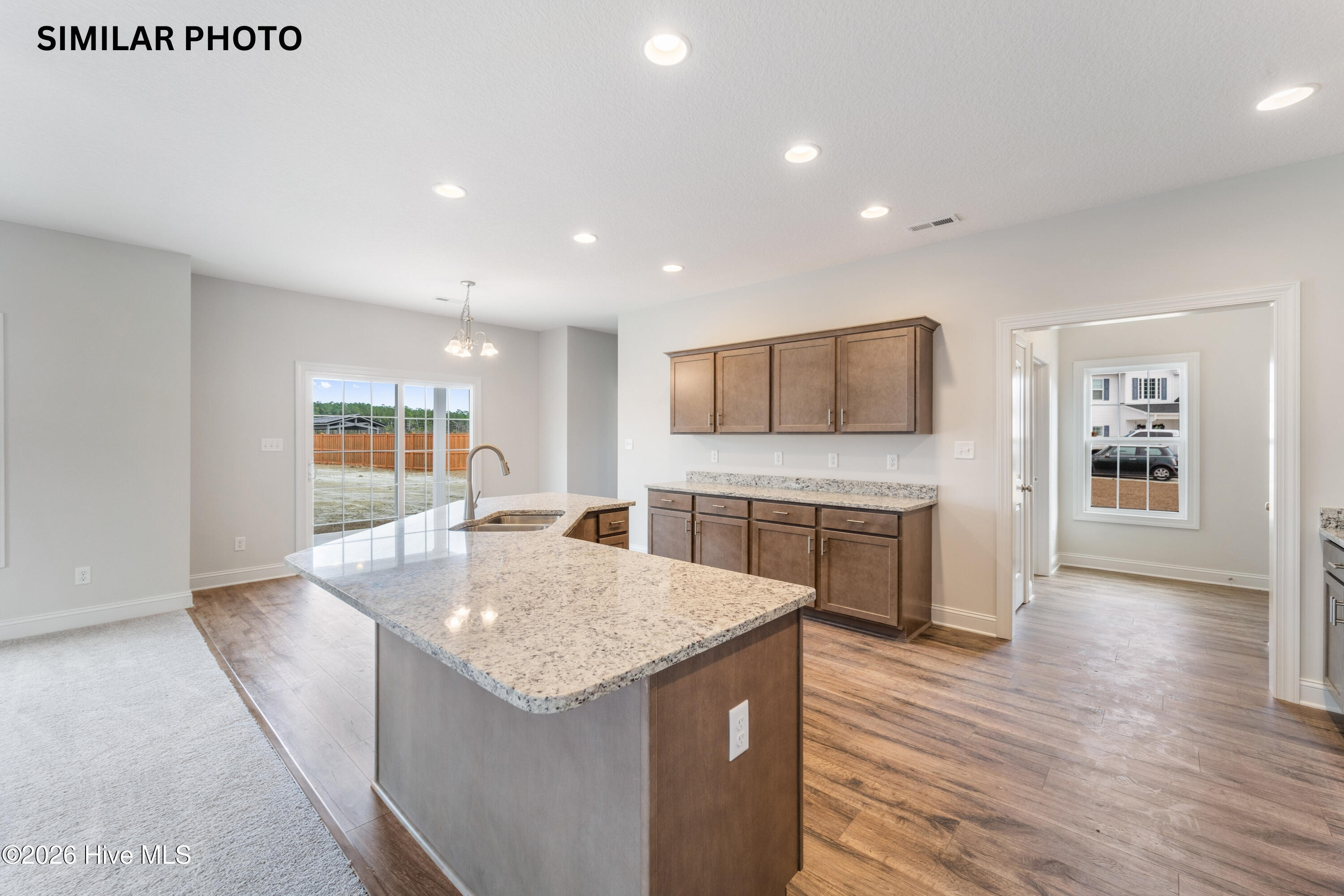 1862 Olde Towne Pointe Boulevard Property Photo 14