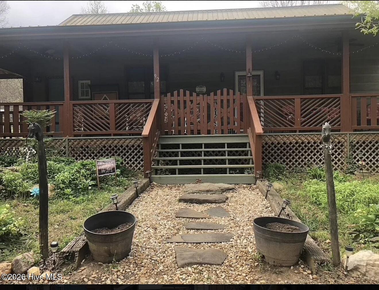 92 Ox Bow Lane Property Photo 1