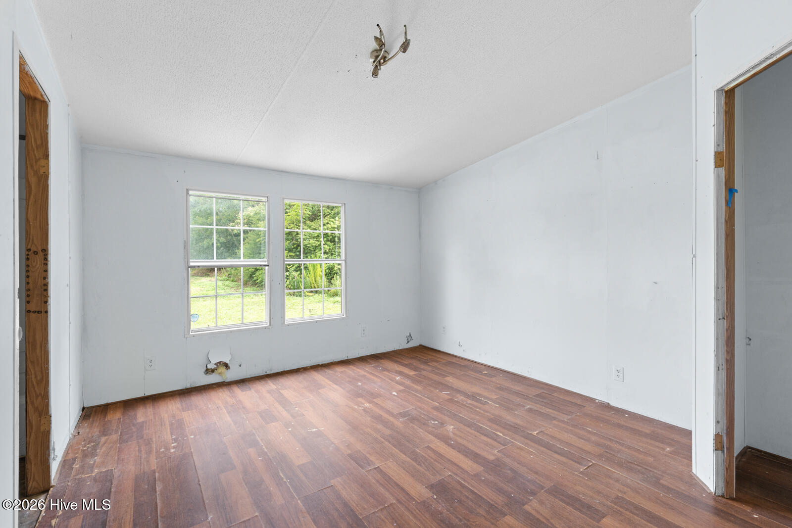 1127 N Nc 11 Highway Property Photo 21