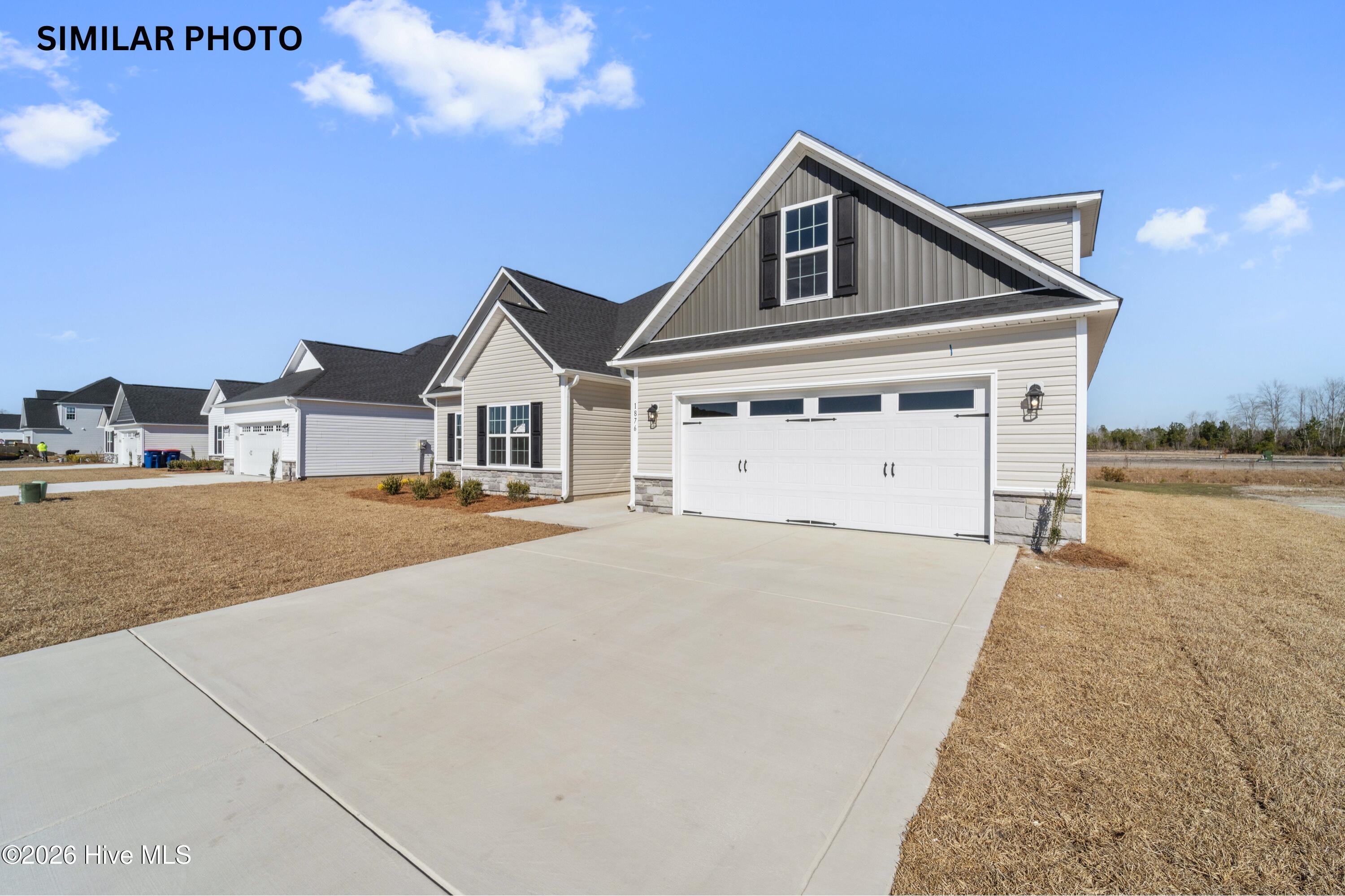 202 Windsor Run Boulevard Property Photo 2