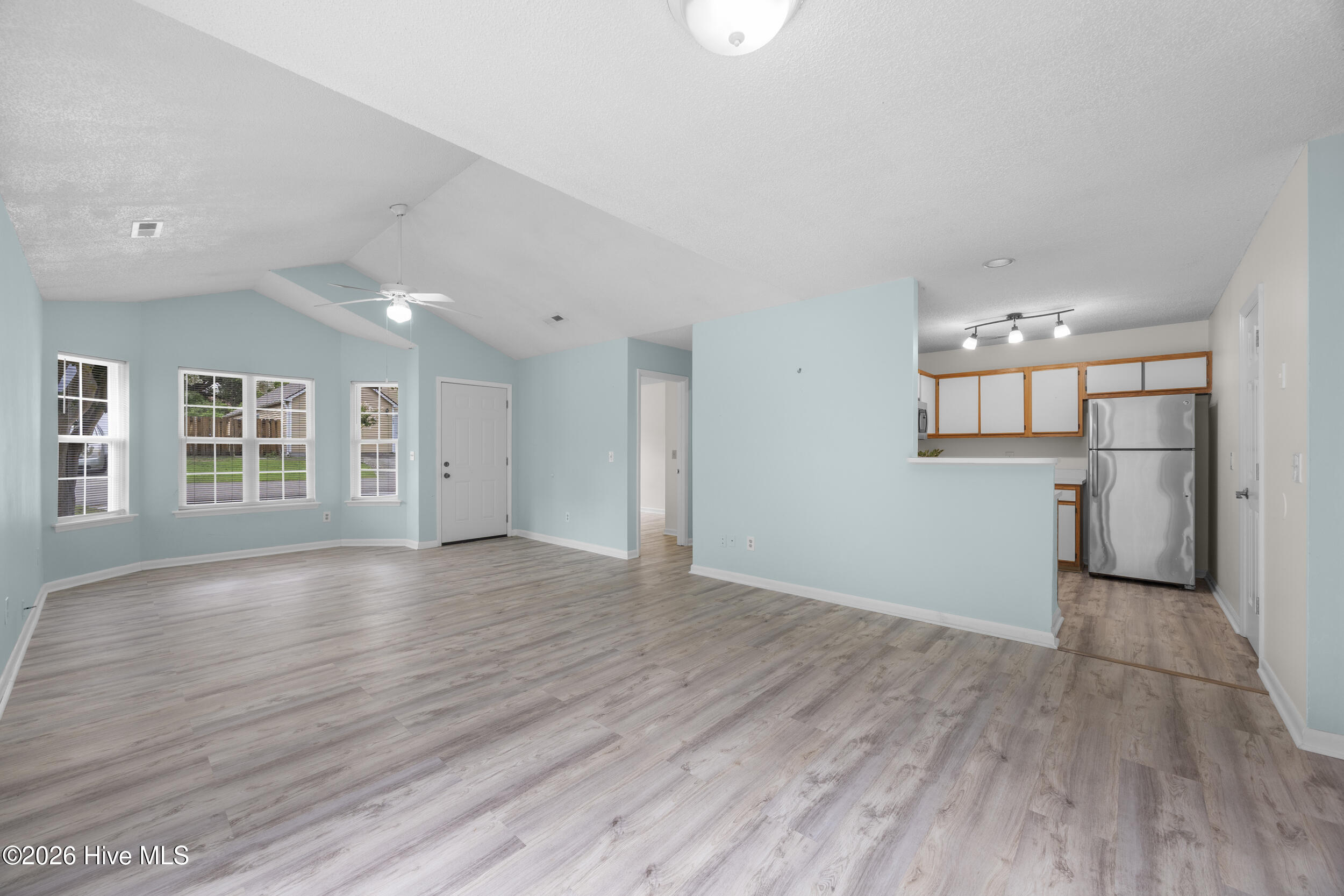1254 Shipyard Boulevard Property Photo 3