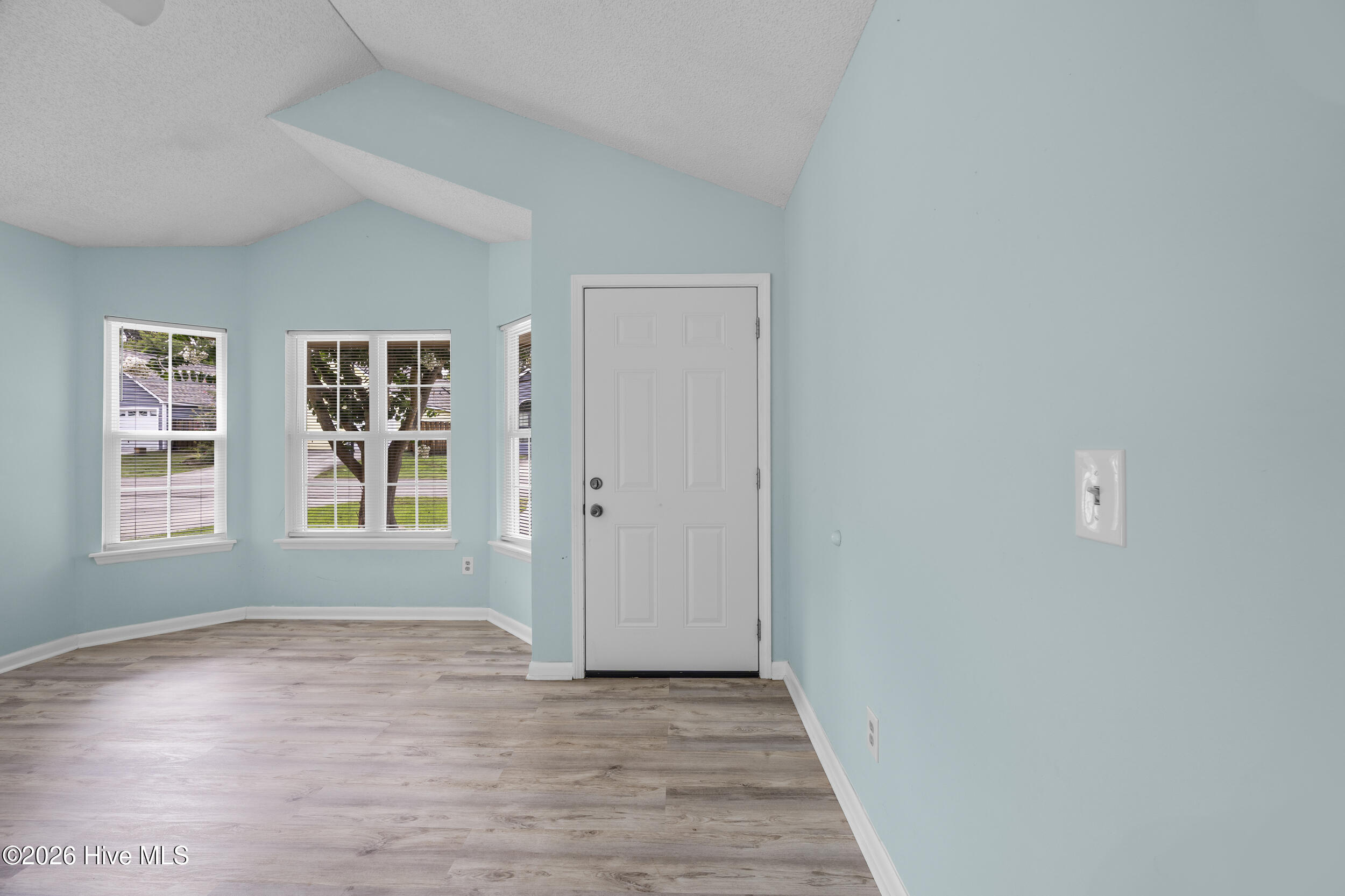 1254 Shipyard Boulevard Property Photo 8