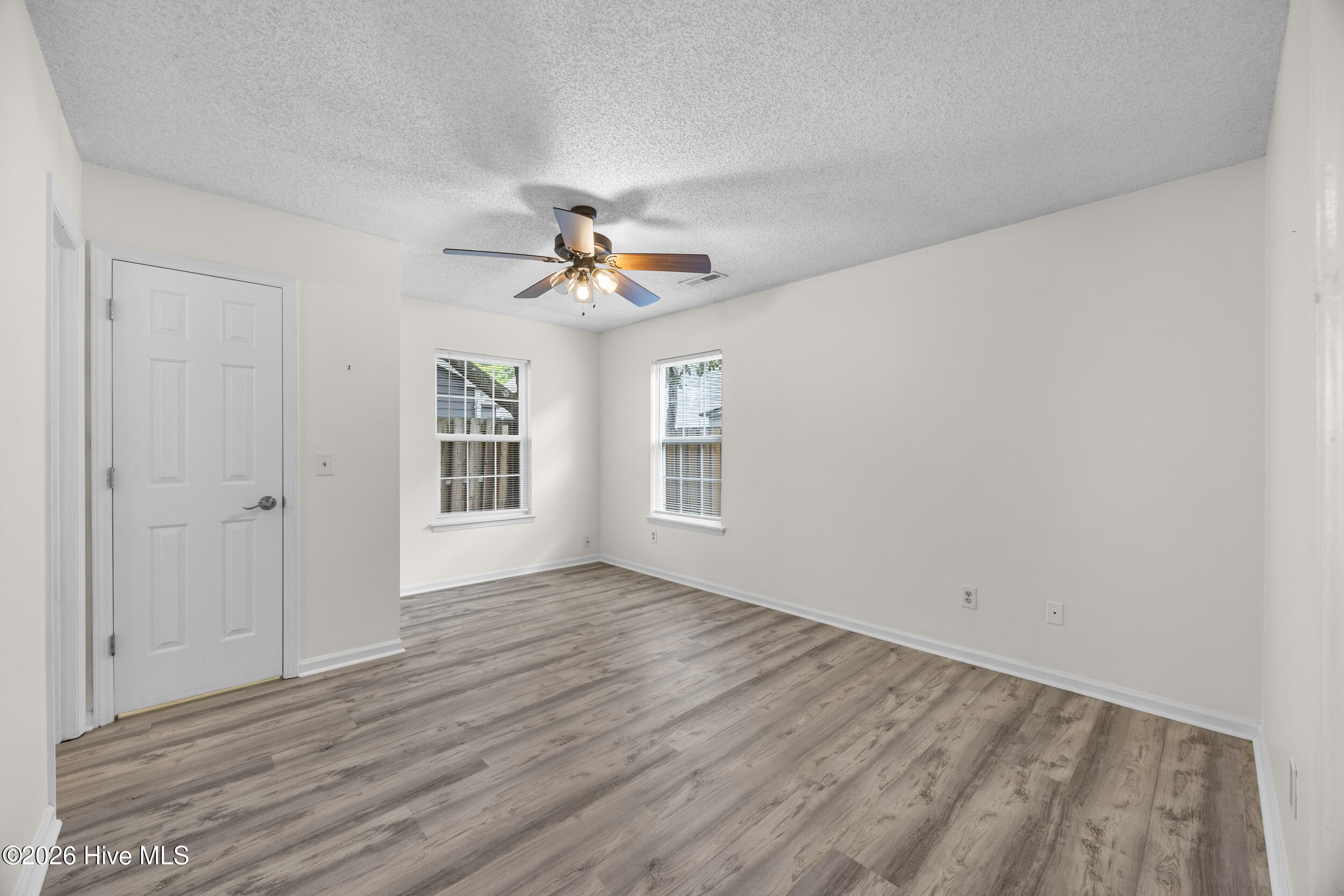 1254 Shipyard Boulevard Property Photo 11