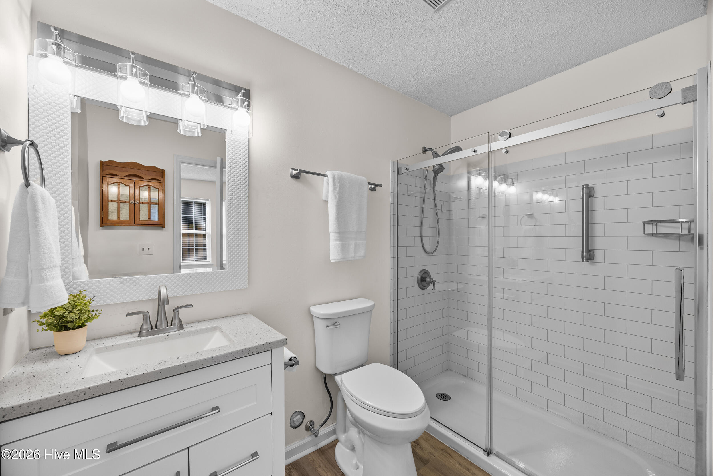 1254 Shipyard Boulevard Property Photo 12
