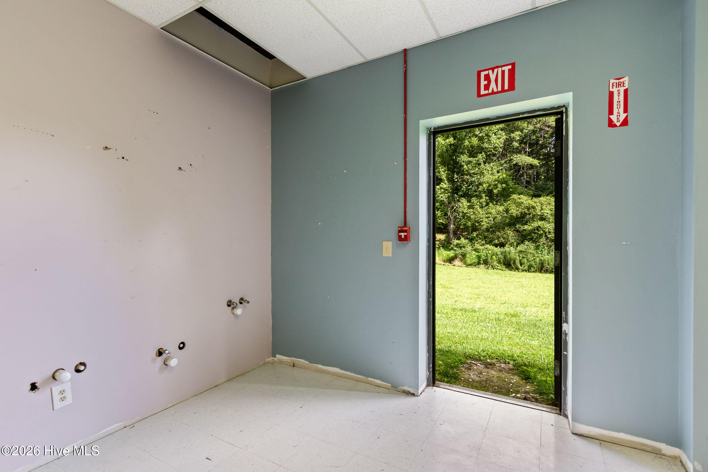 125 Gold Branch Road Property Photo 33