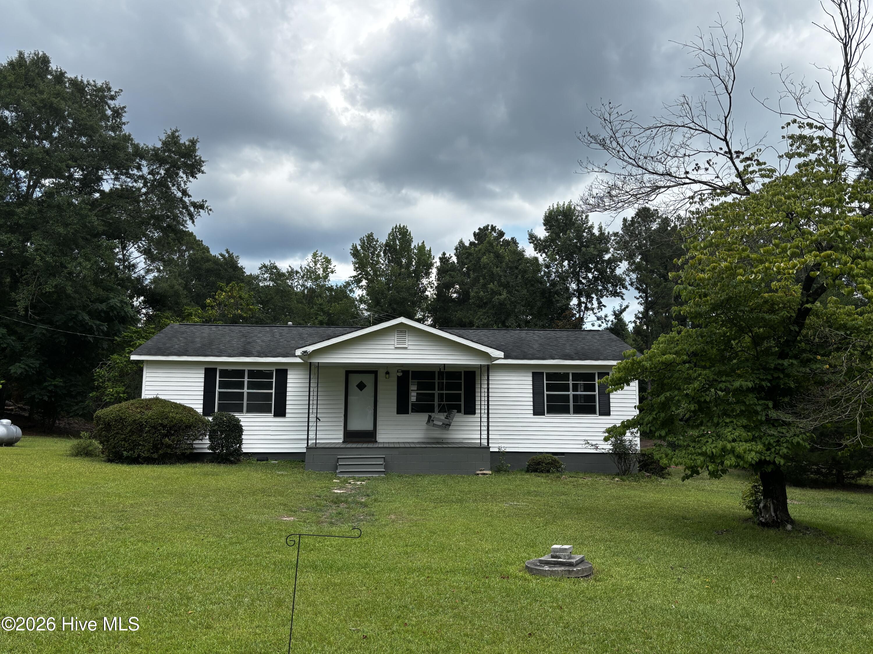 5494 Huff's Bridge Road Property Photo 1