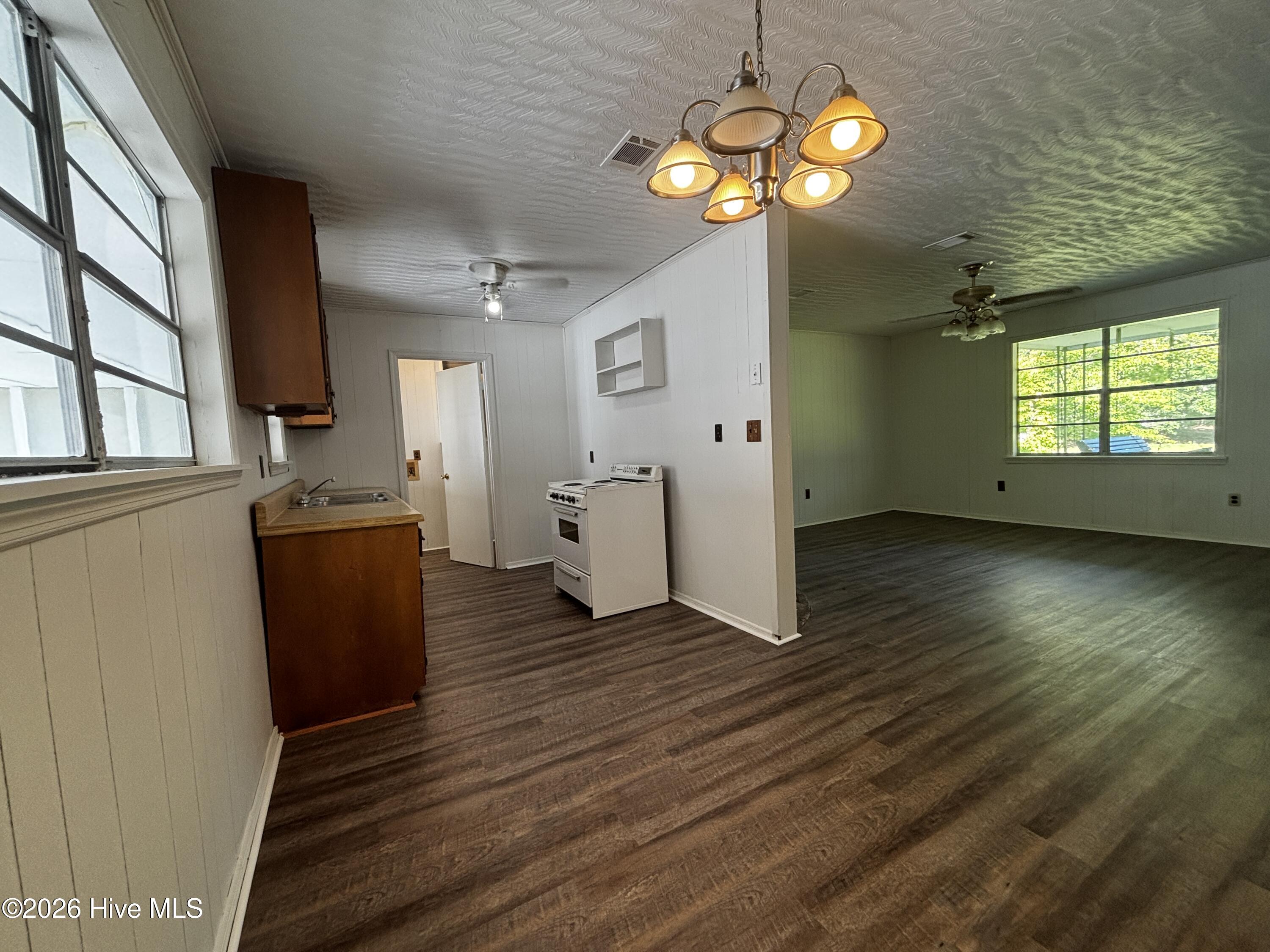 5494 Huff's Bridge Road Property Photo 12