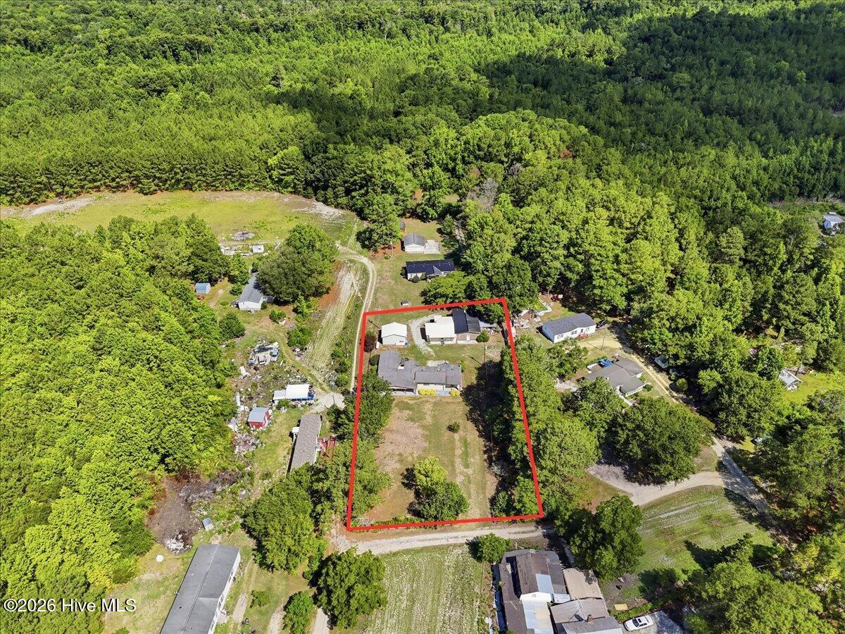 170 Loop Road Property Photo 2