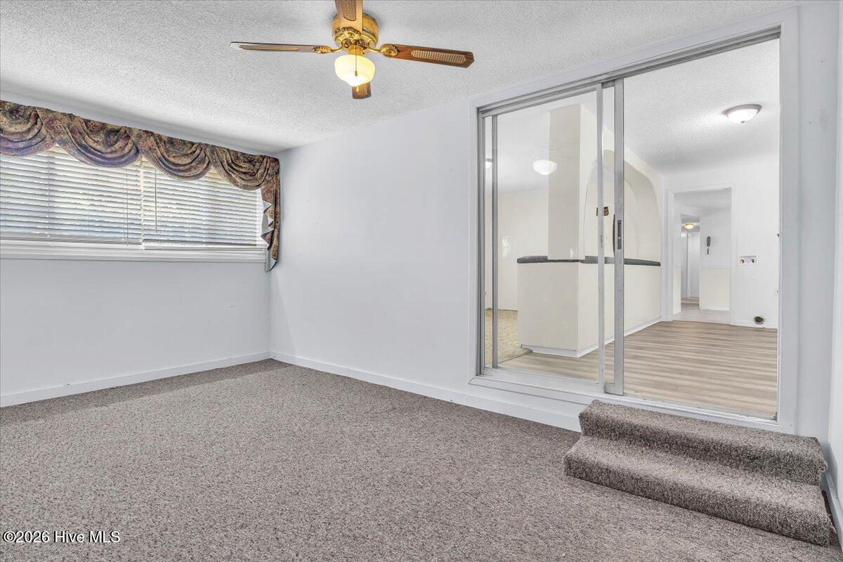 170 Loop Road Property Photo 13