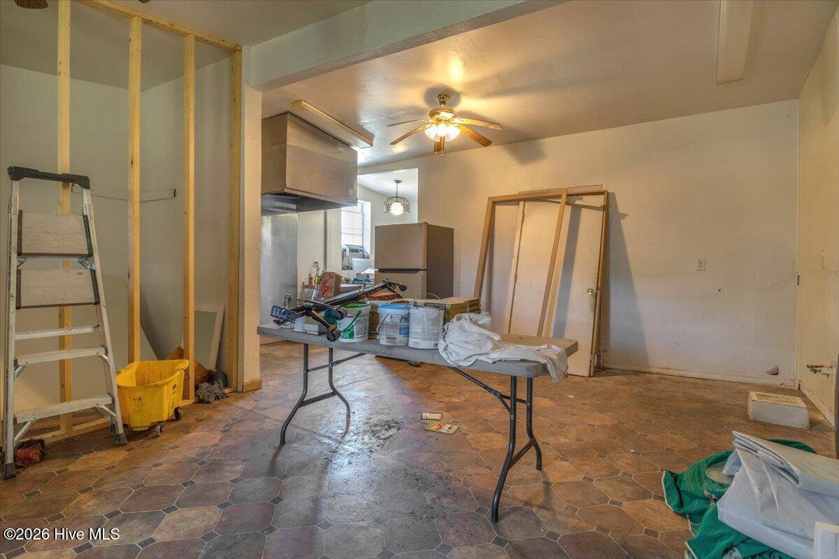 170 Loop Road Property Photo 46