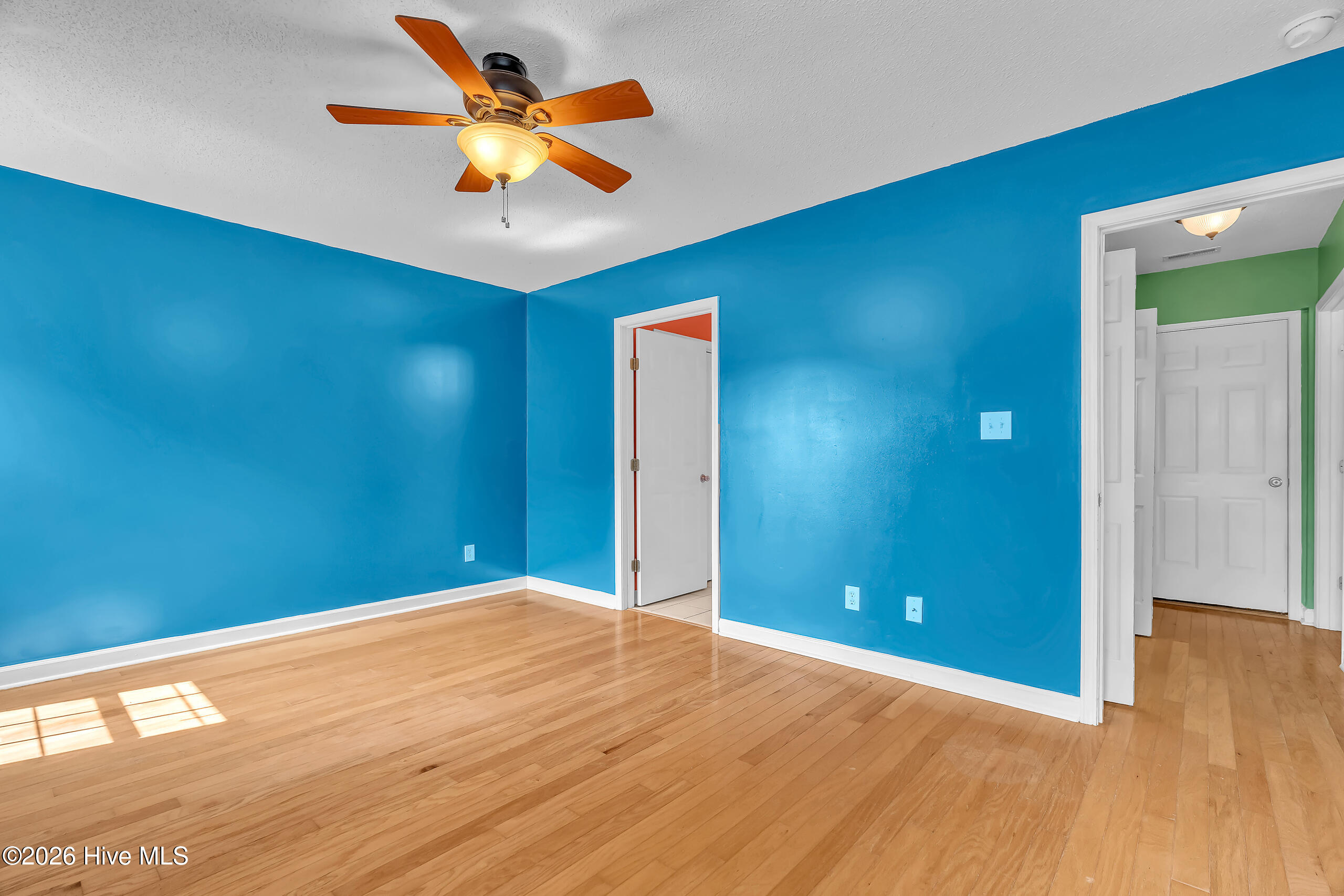 403 Arabian Lane Property Photo 34
