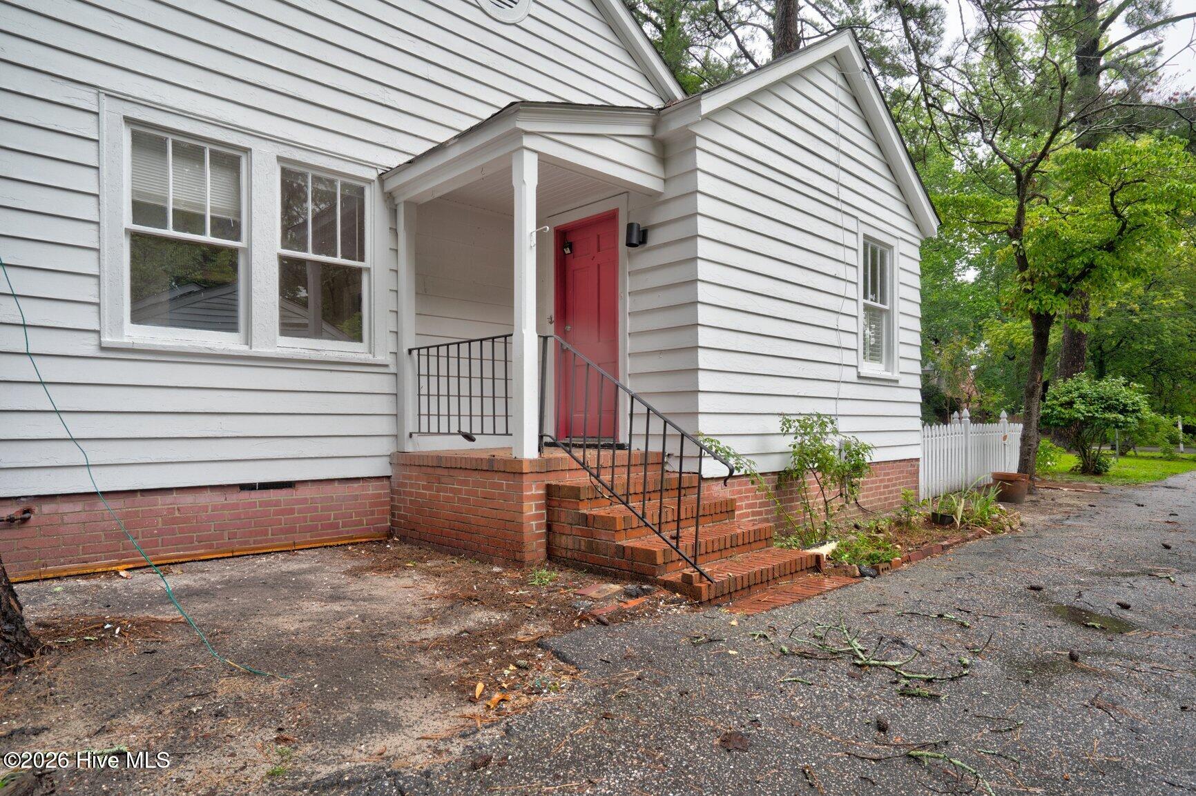 1041 Lafayette Avenue Property Photo 41