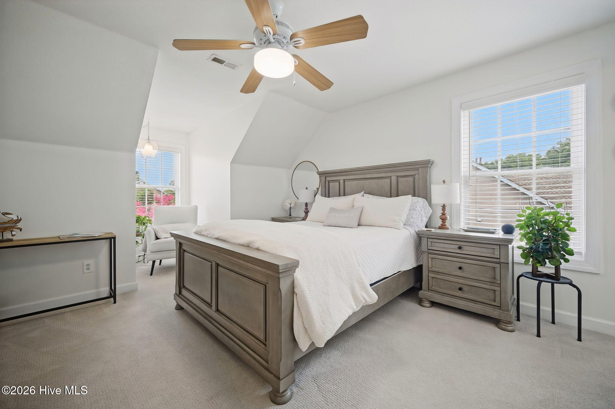 128 Mariners Way Property Photo 19