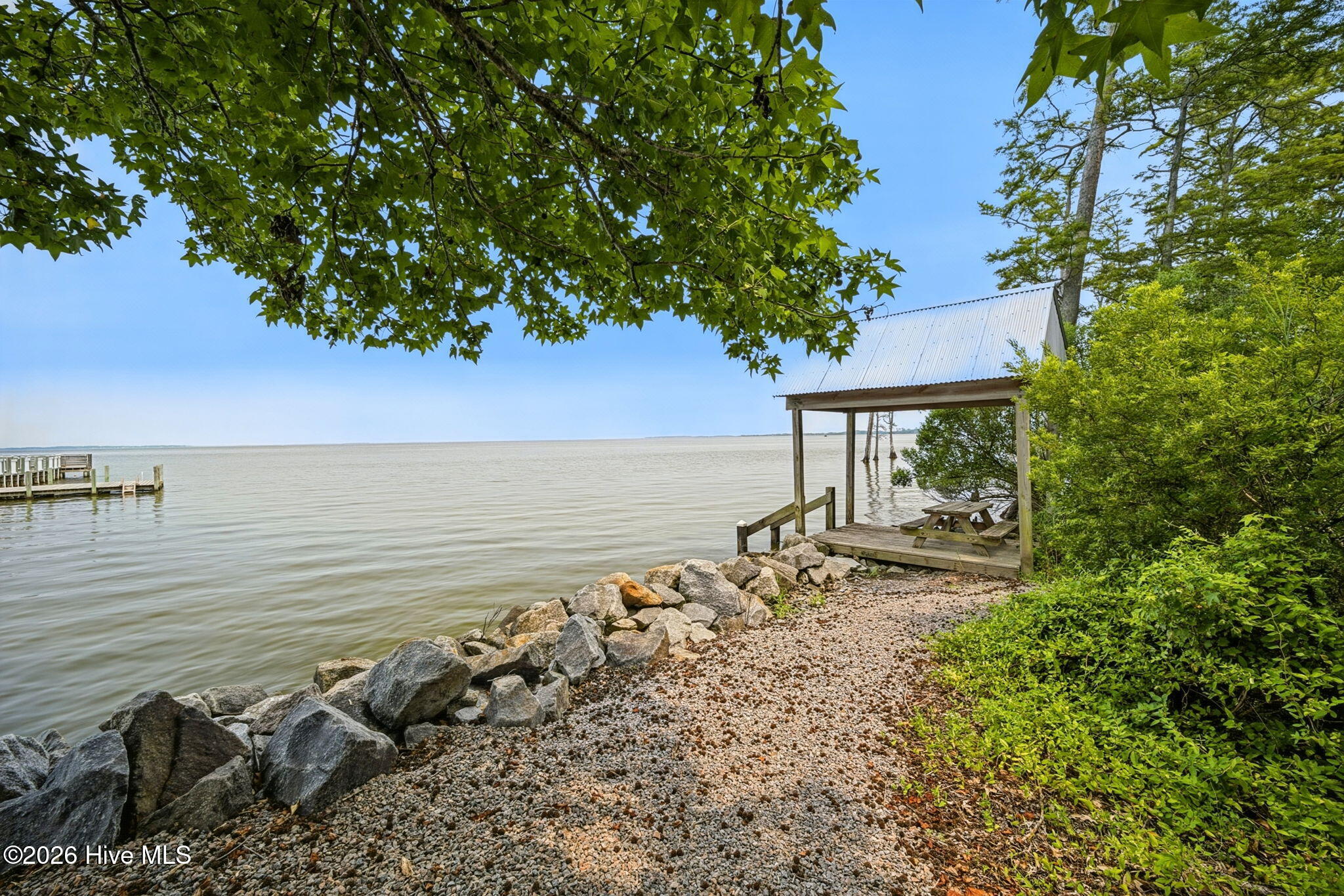 128 Mariners Way Property Photo 39