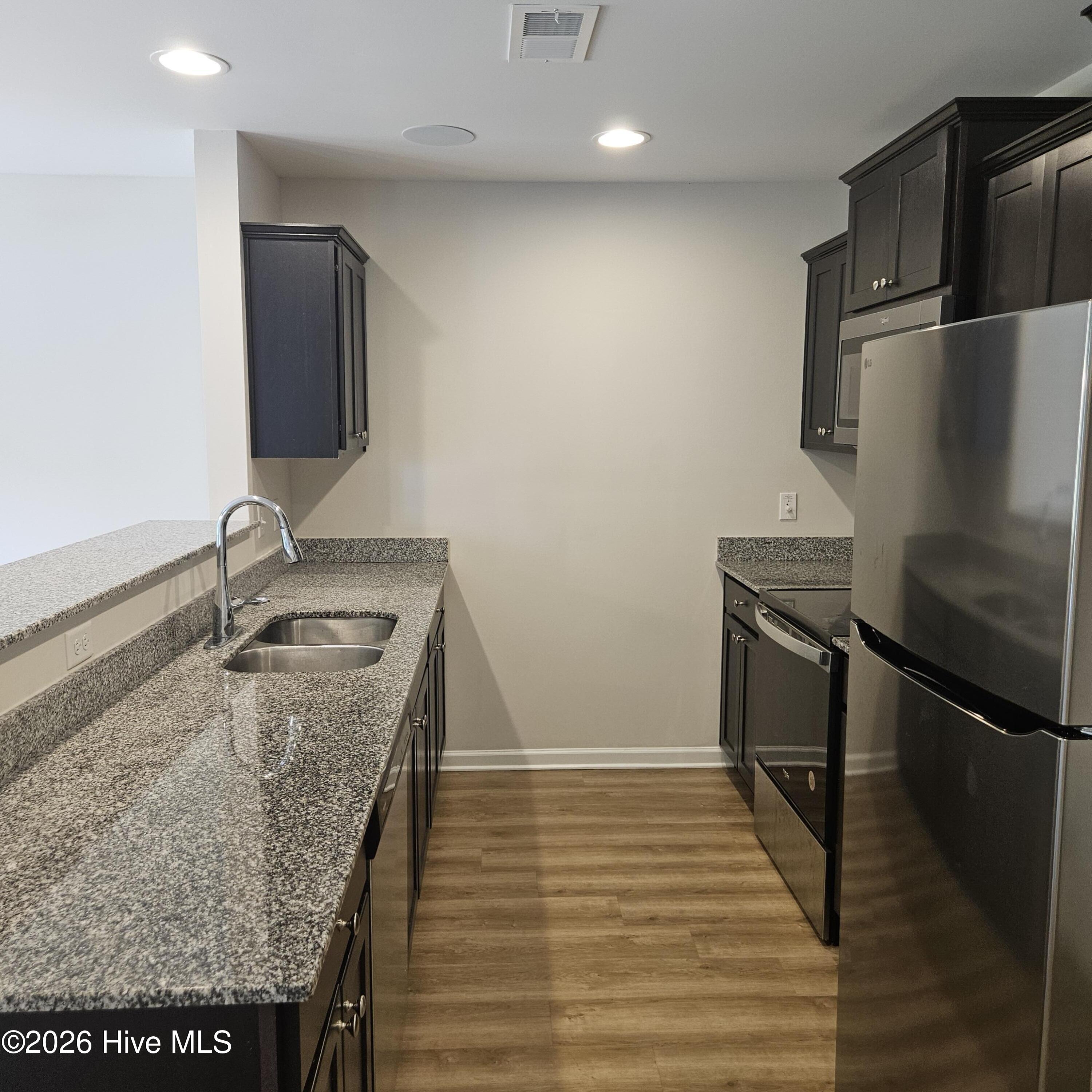 1441 Feldspar Court Property Photo 4