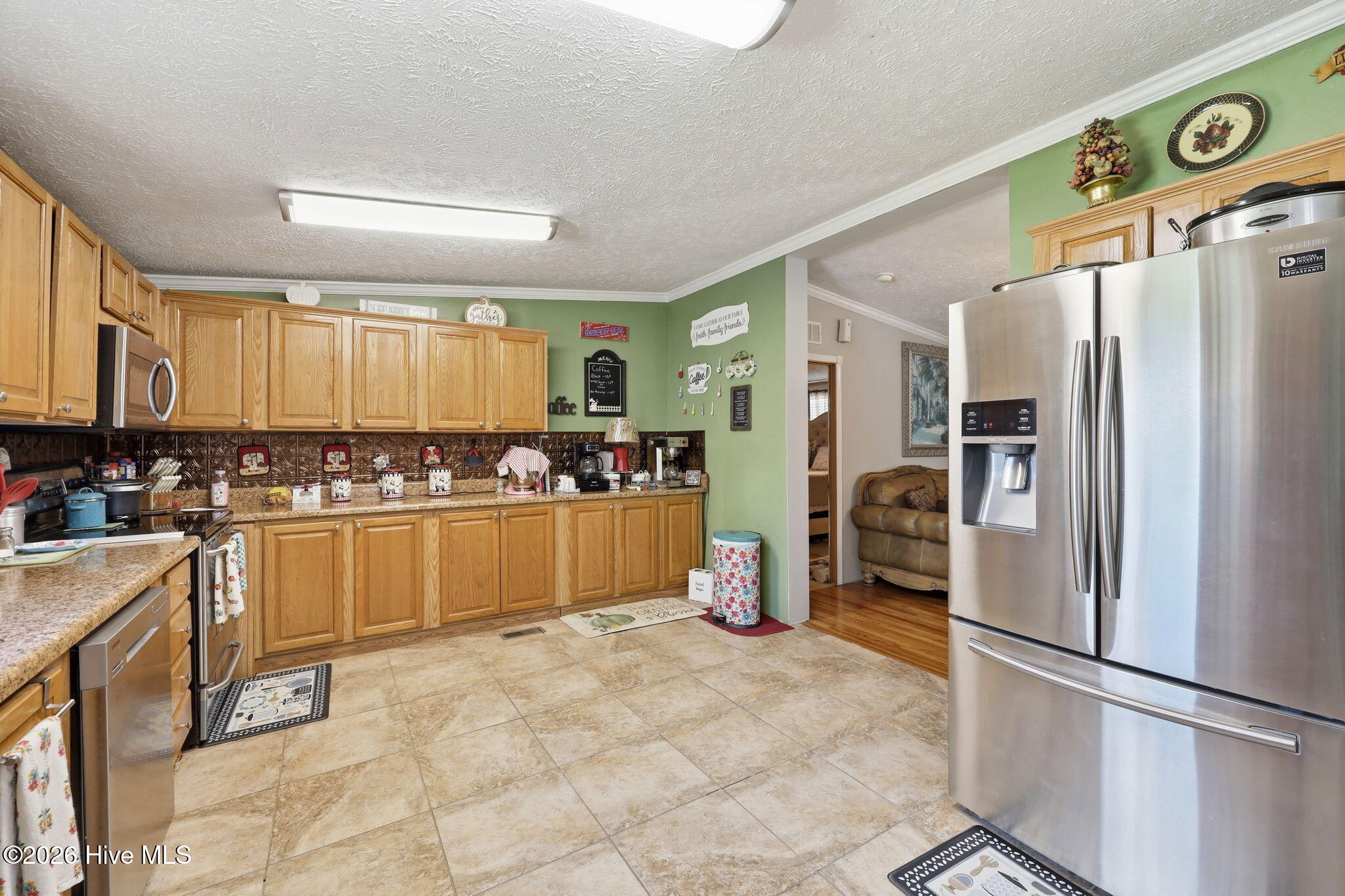 1325 Elizabeth Lane Property Photo 7