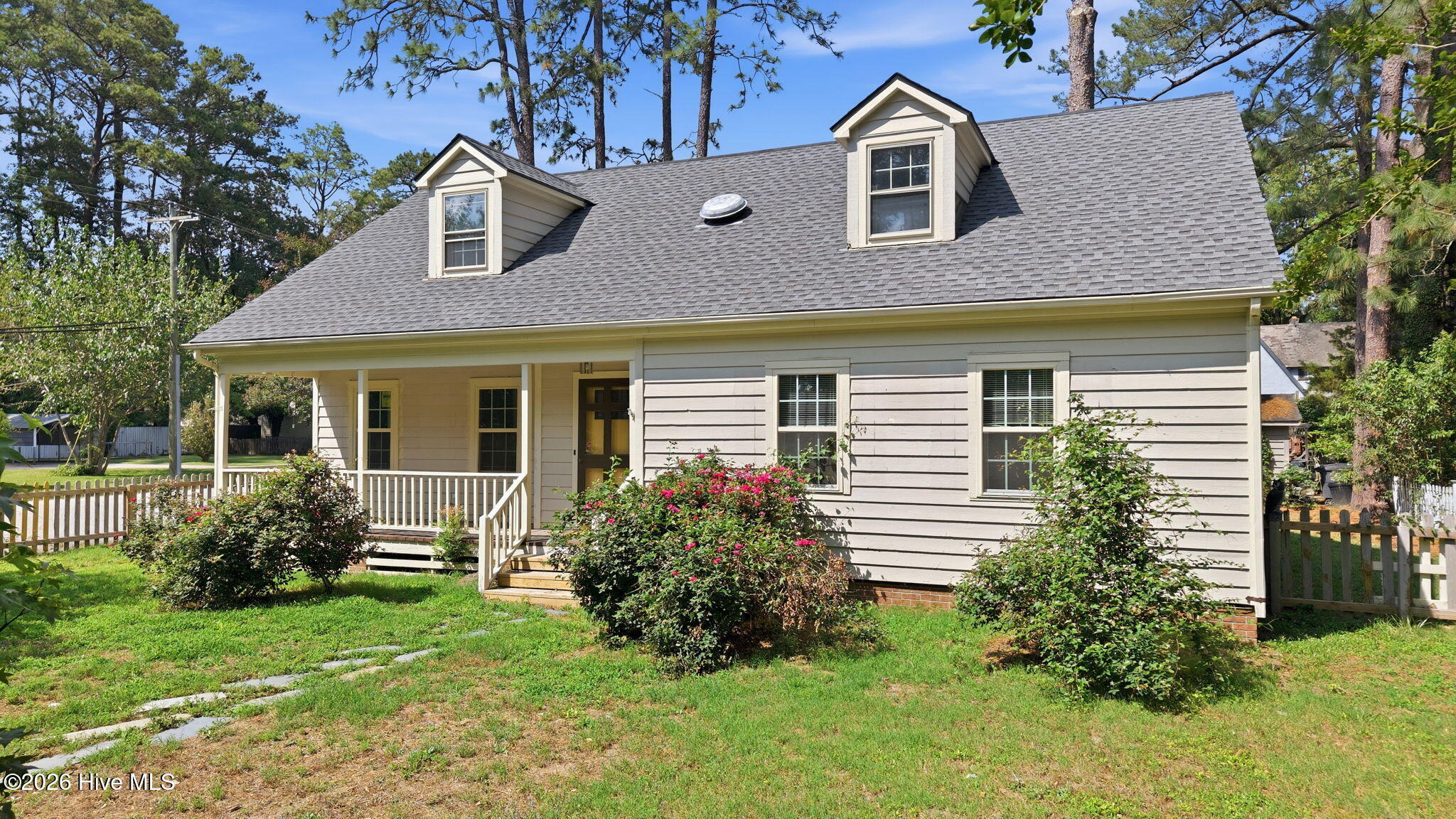 242 Clifton Road Property Photo 4