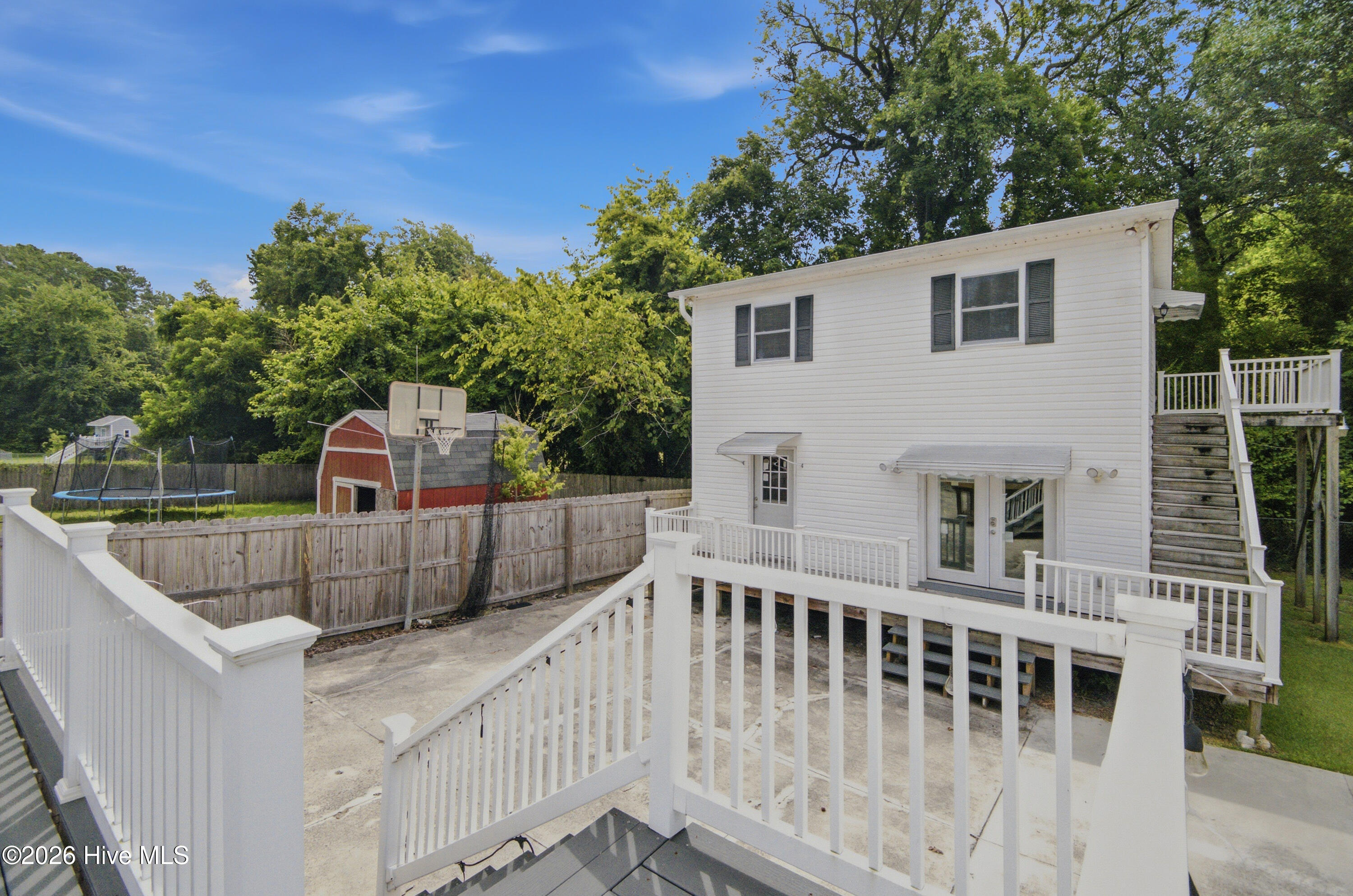 312 White Oak Street Property Photo 44