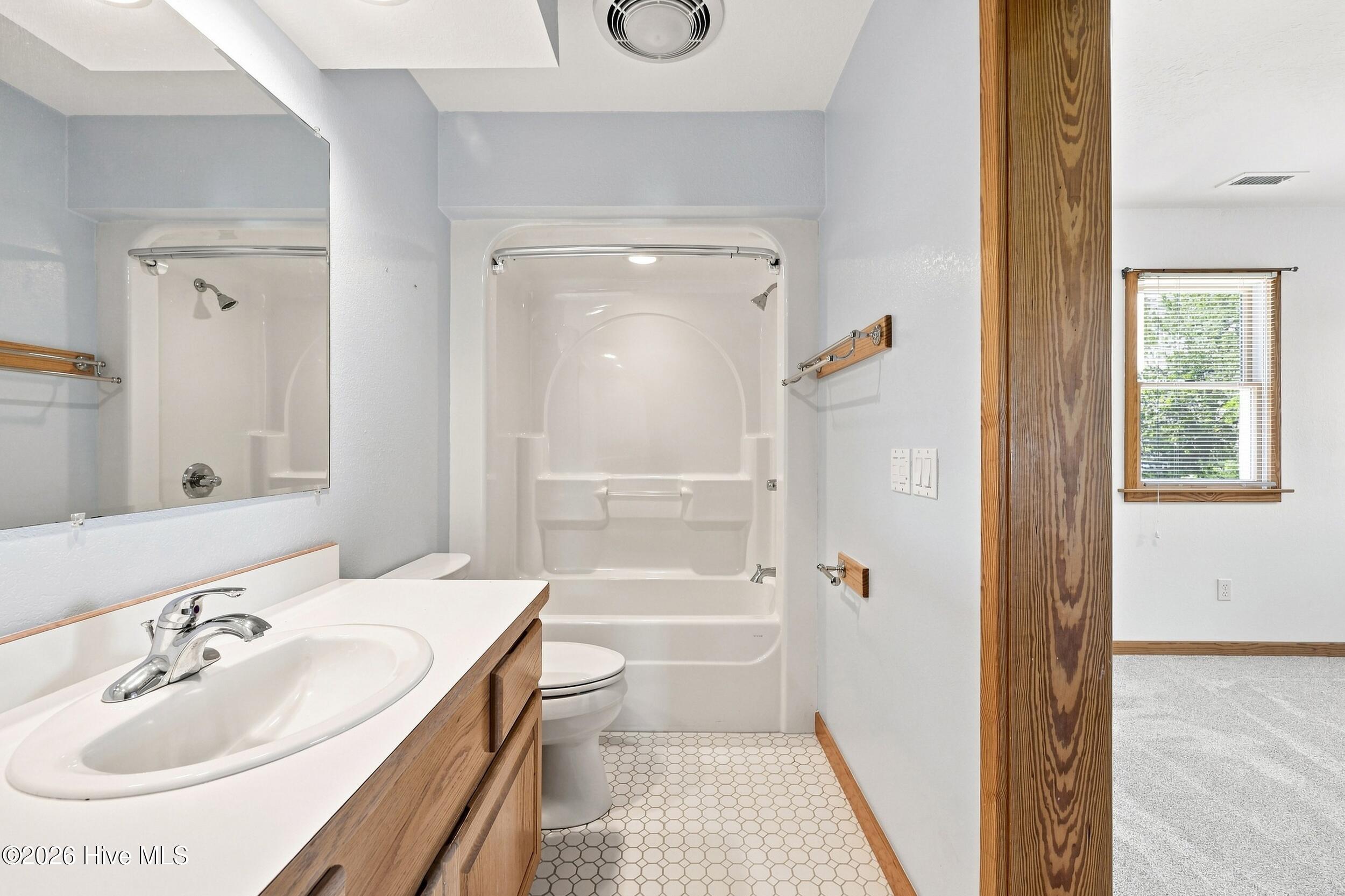 104 Perry's Way Property Photo 23