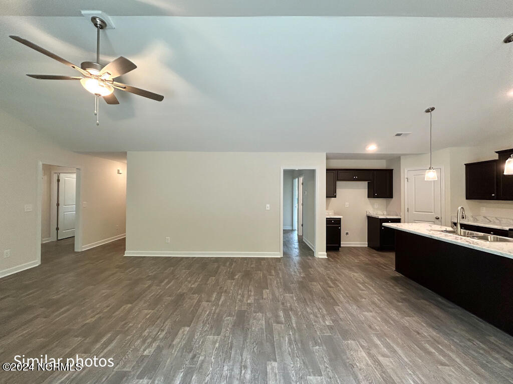 511 Large Oak Drive Property Photo 15