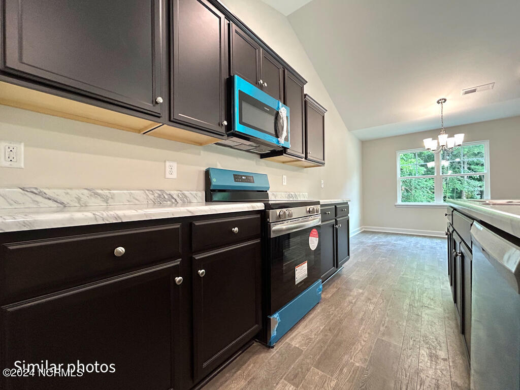 511 Large Oak Drive Property Photo 25