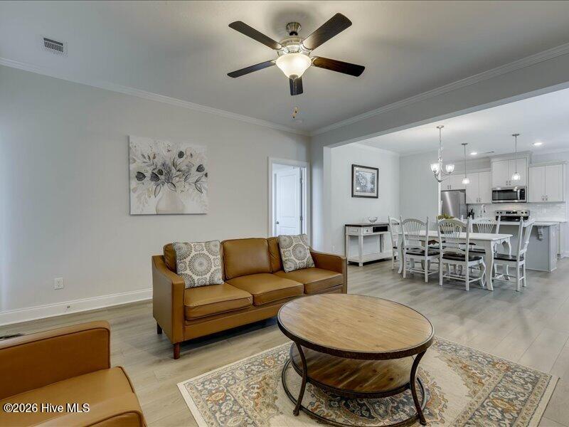 32 Coslett Drive Property Photo 13