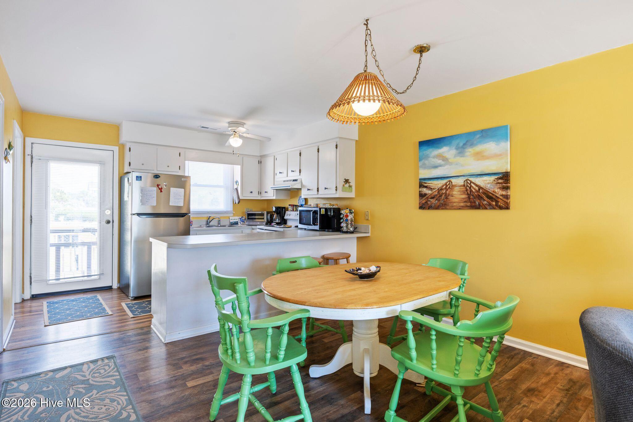 323 Brunswick Avenue W # A Property Photo 11