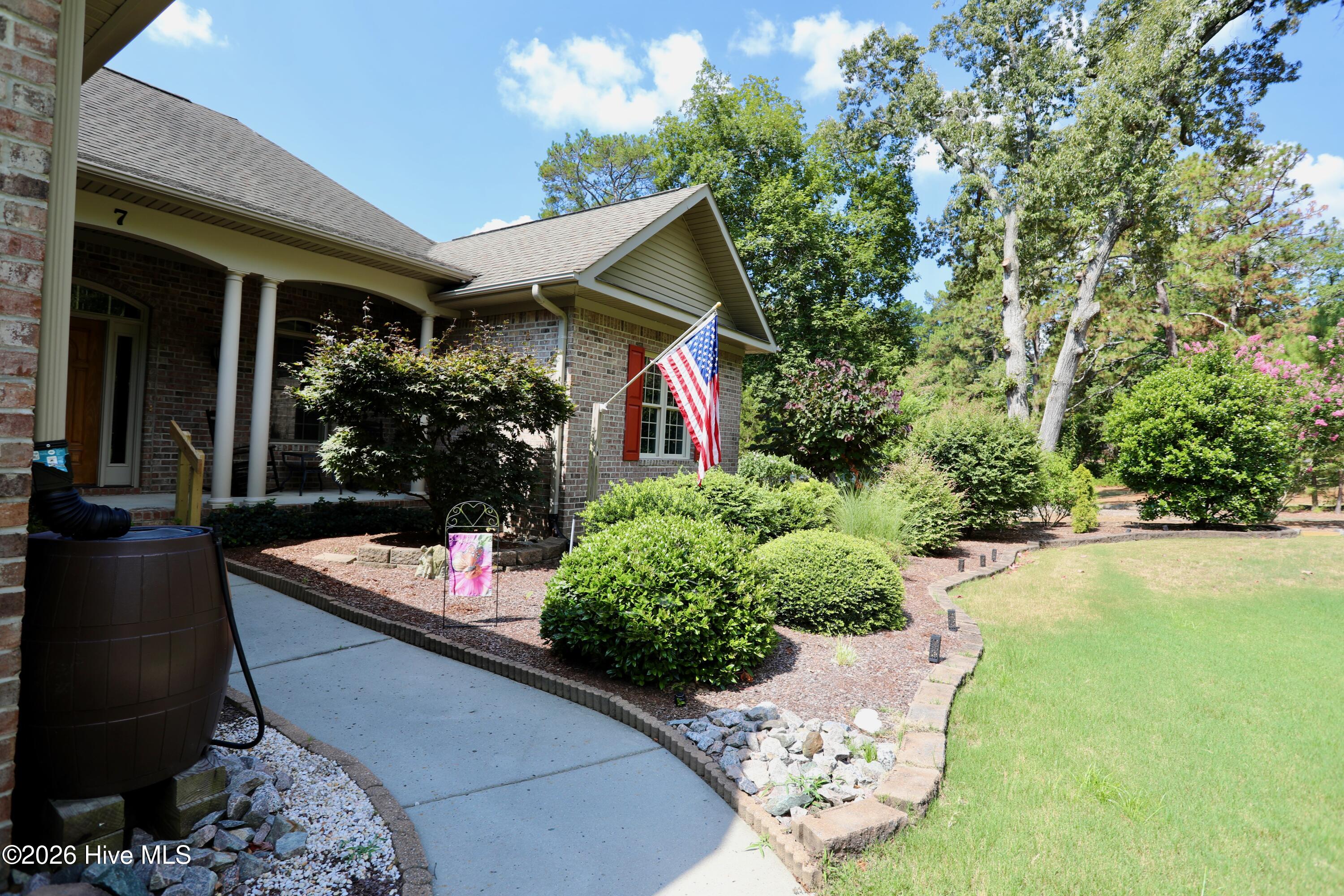 7 Bobolink Road Property Photo 8