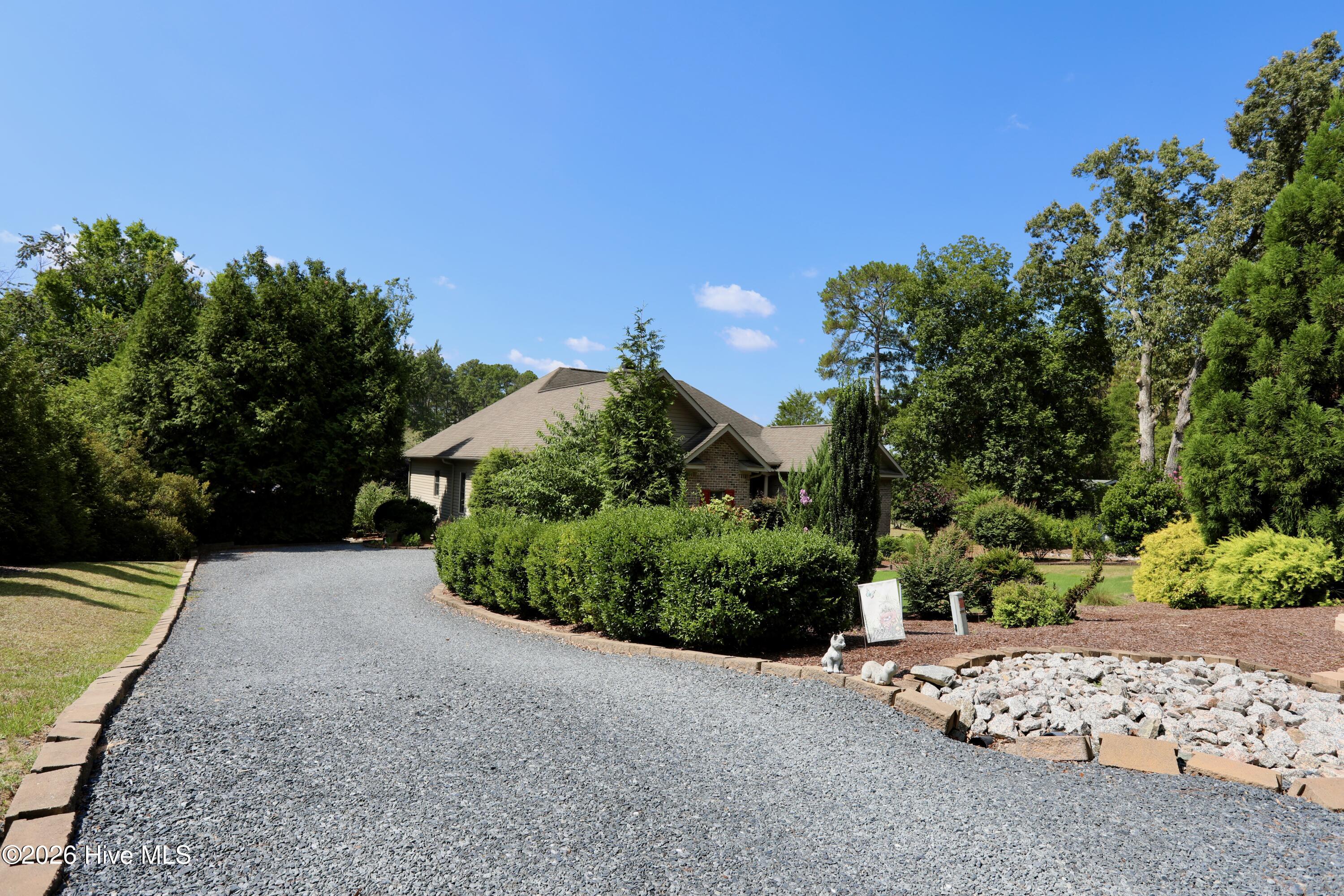 7 Bobolink Road Property Photo 13