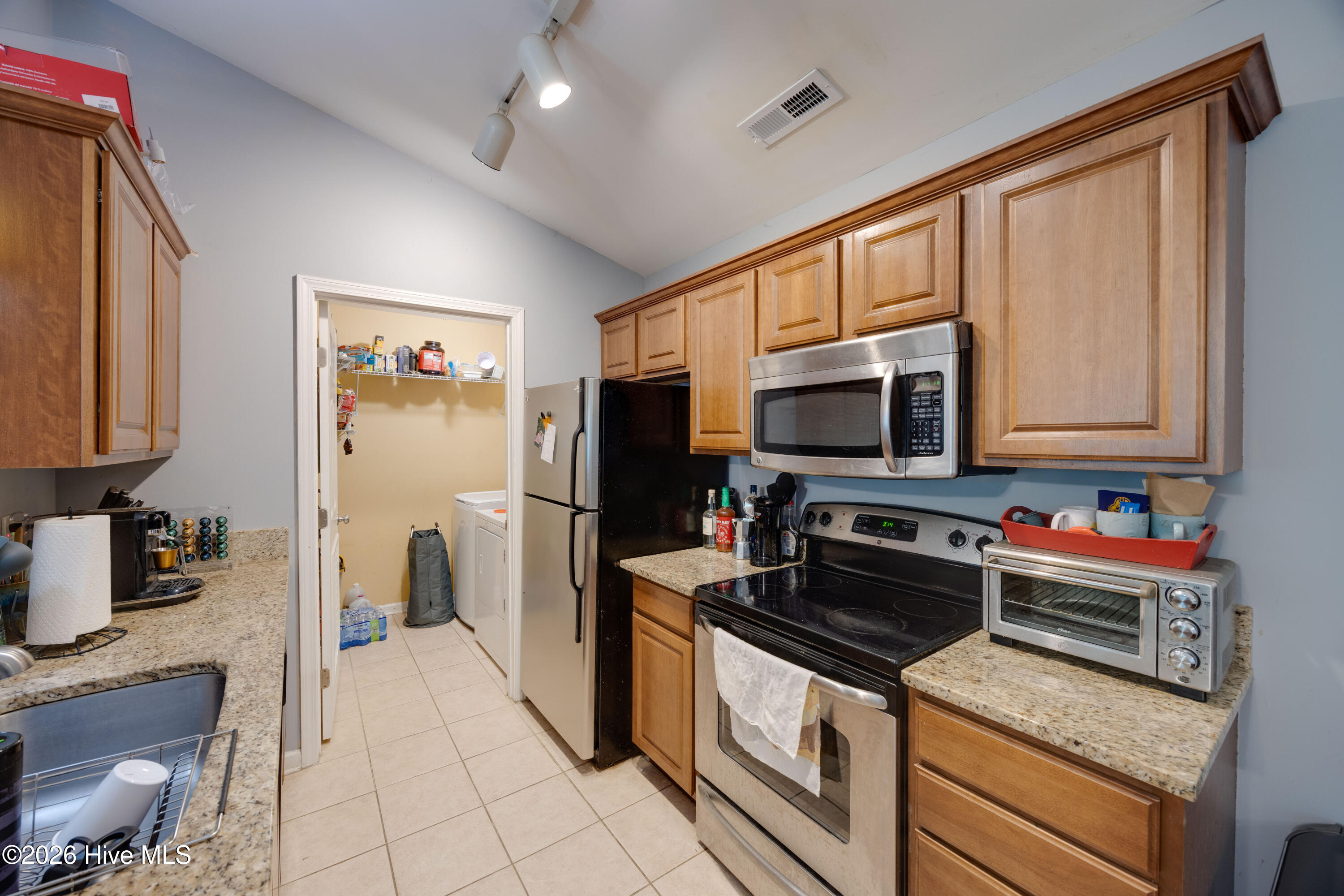 4420 Jay Bird Circle Unit 208 Property Photo 7