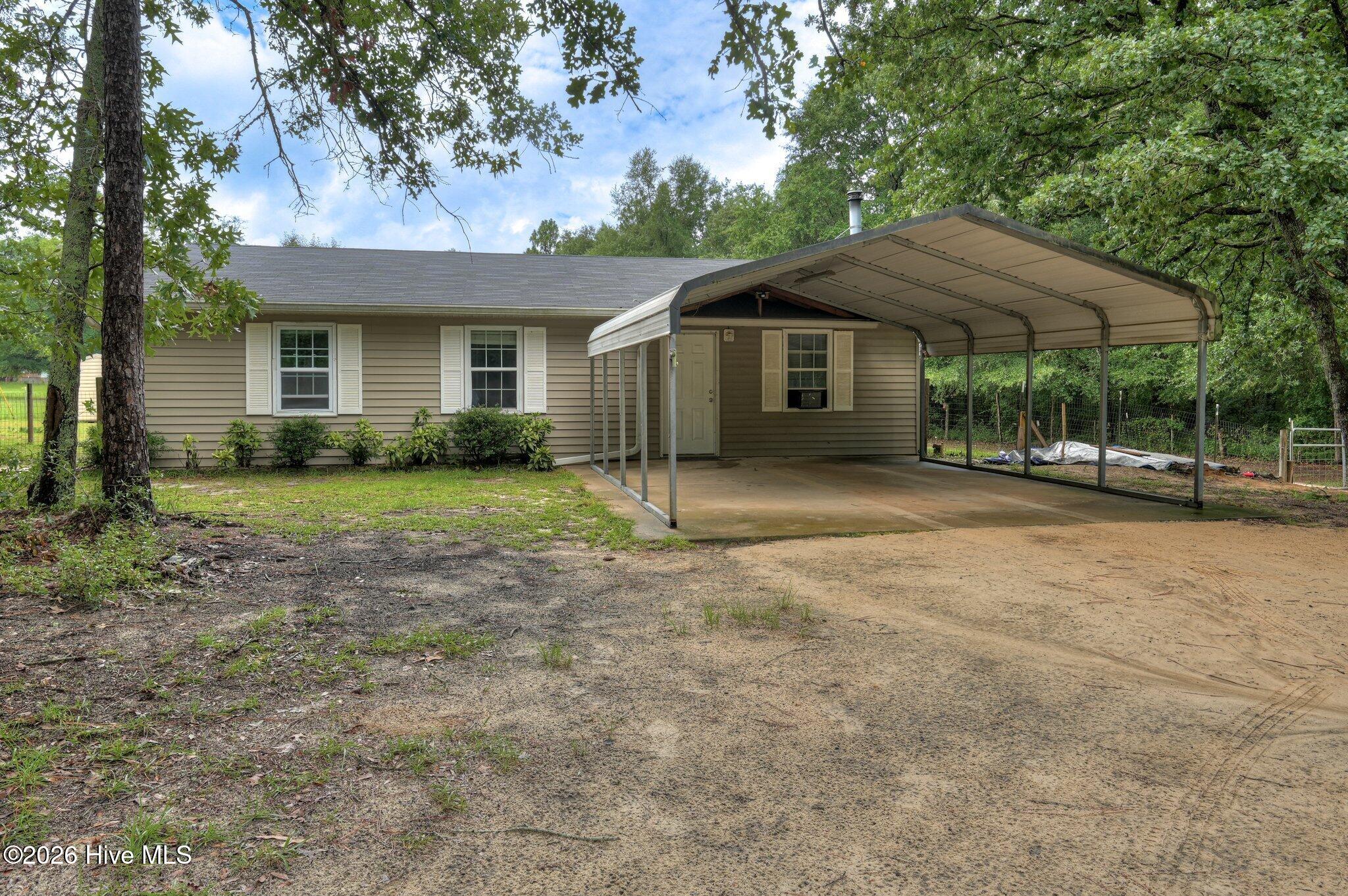 203 Keys Lane Property Photo 1
