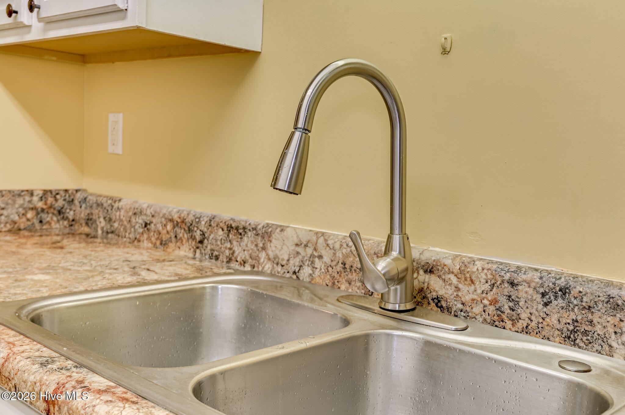 203 Keys Lane Property Photo 16