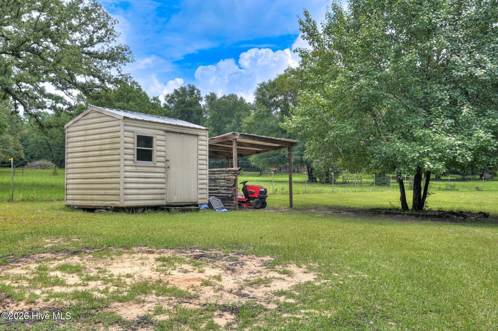 203 Keys Lane Property Photo 38